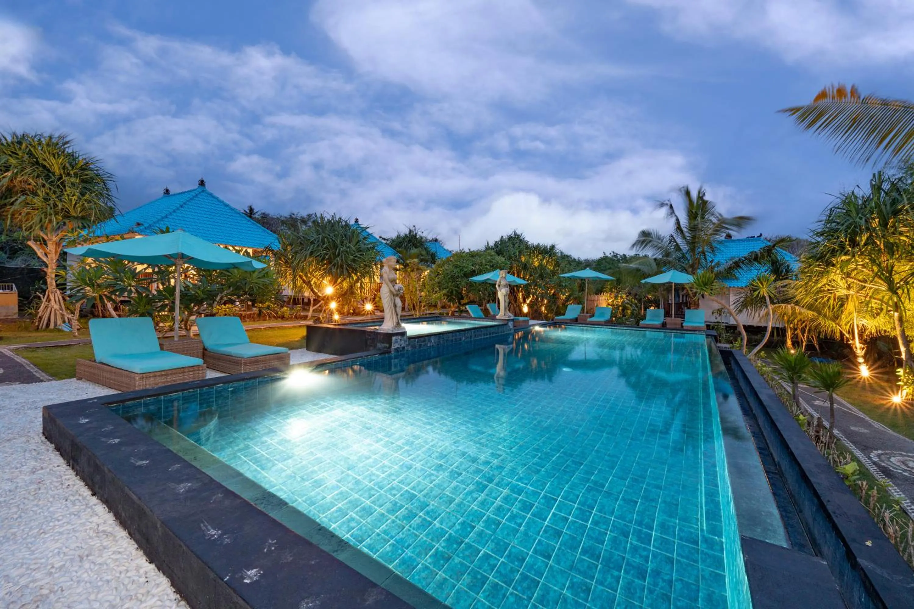 Pool view in The Cubang Hut's Lembongan
