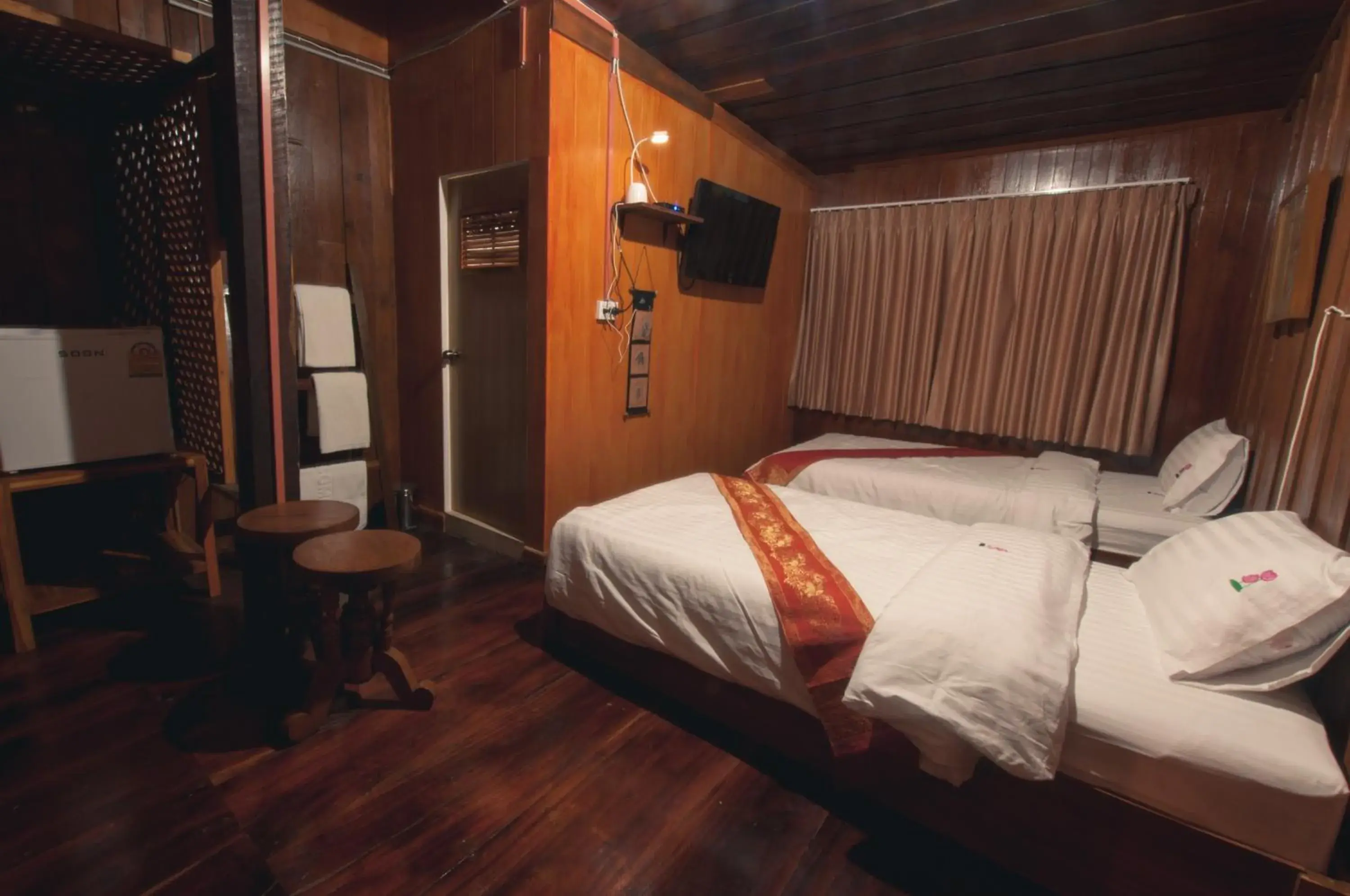 Twin Room with Bathroom in The history cafe' & guesthouse Twin Room with Bathroom in The history cafe' & guesthouse