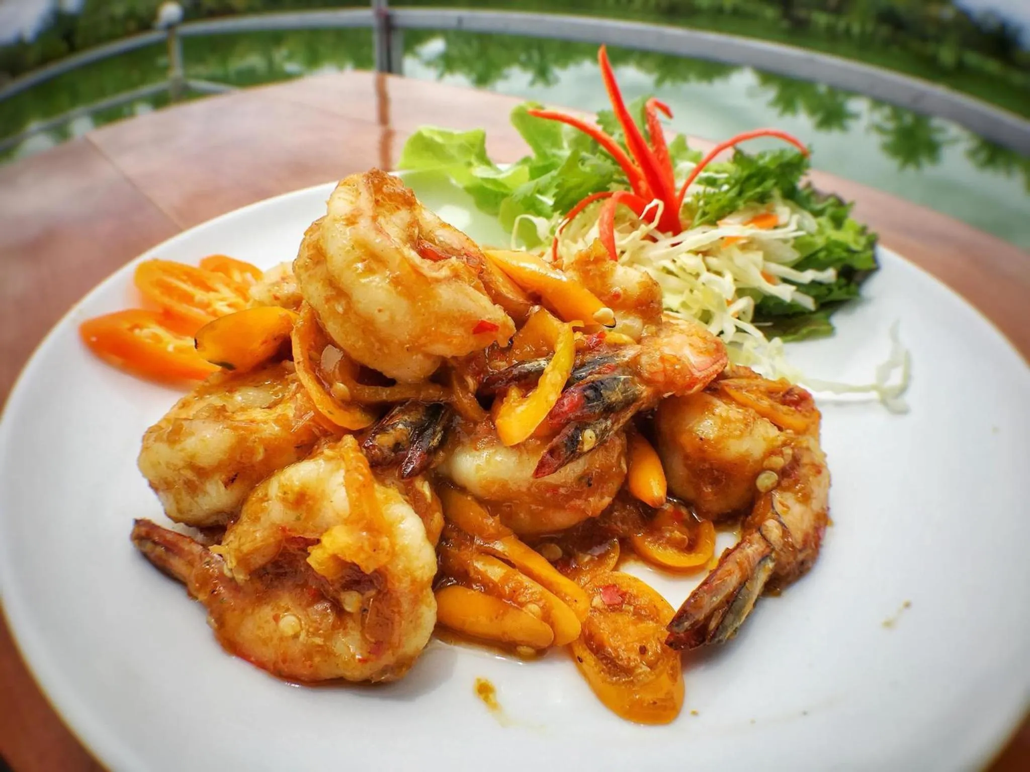 Food and drinks in Lamphurai Riverside Resort and Spa