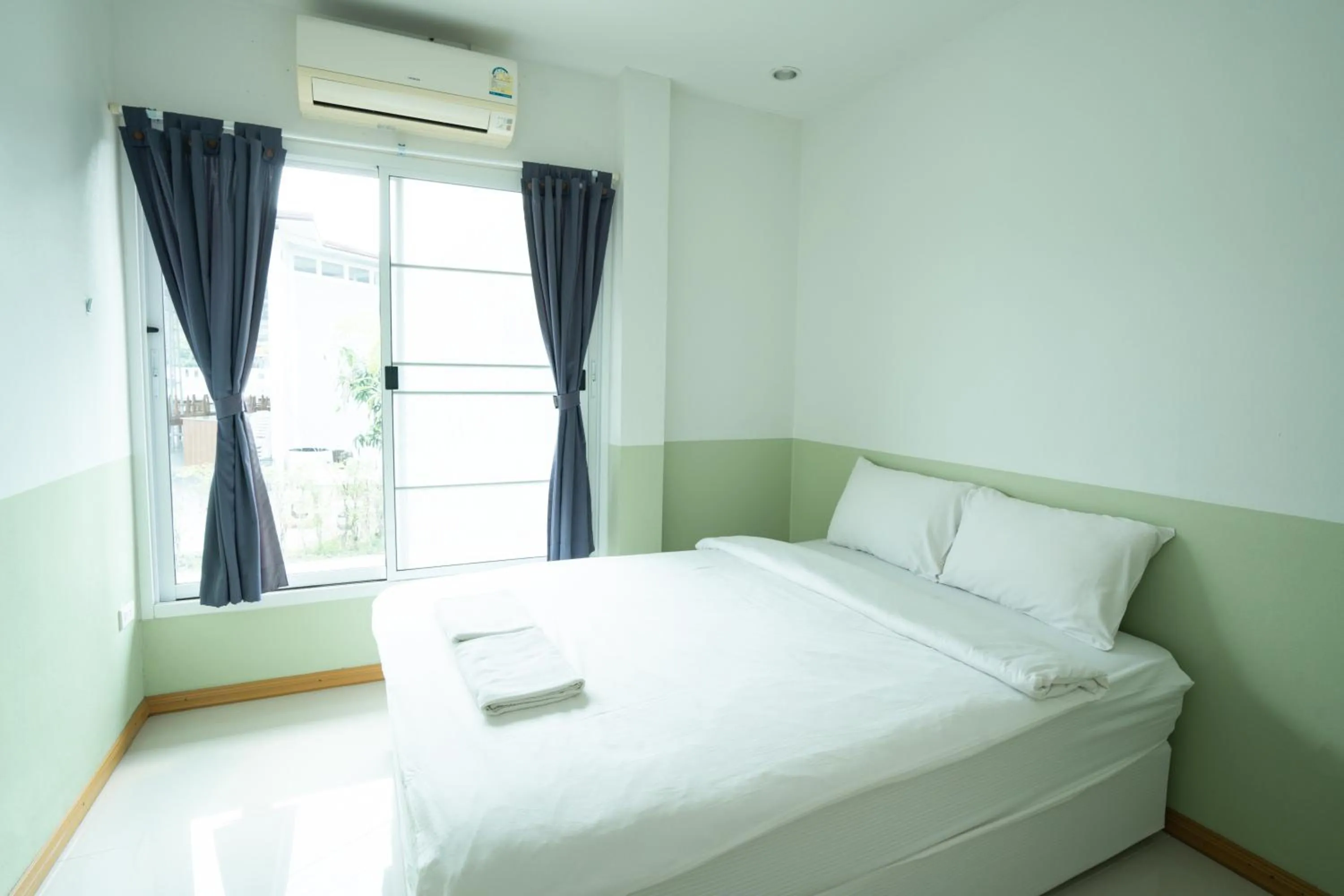 Lamphurai Riverside Resort and Spa