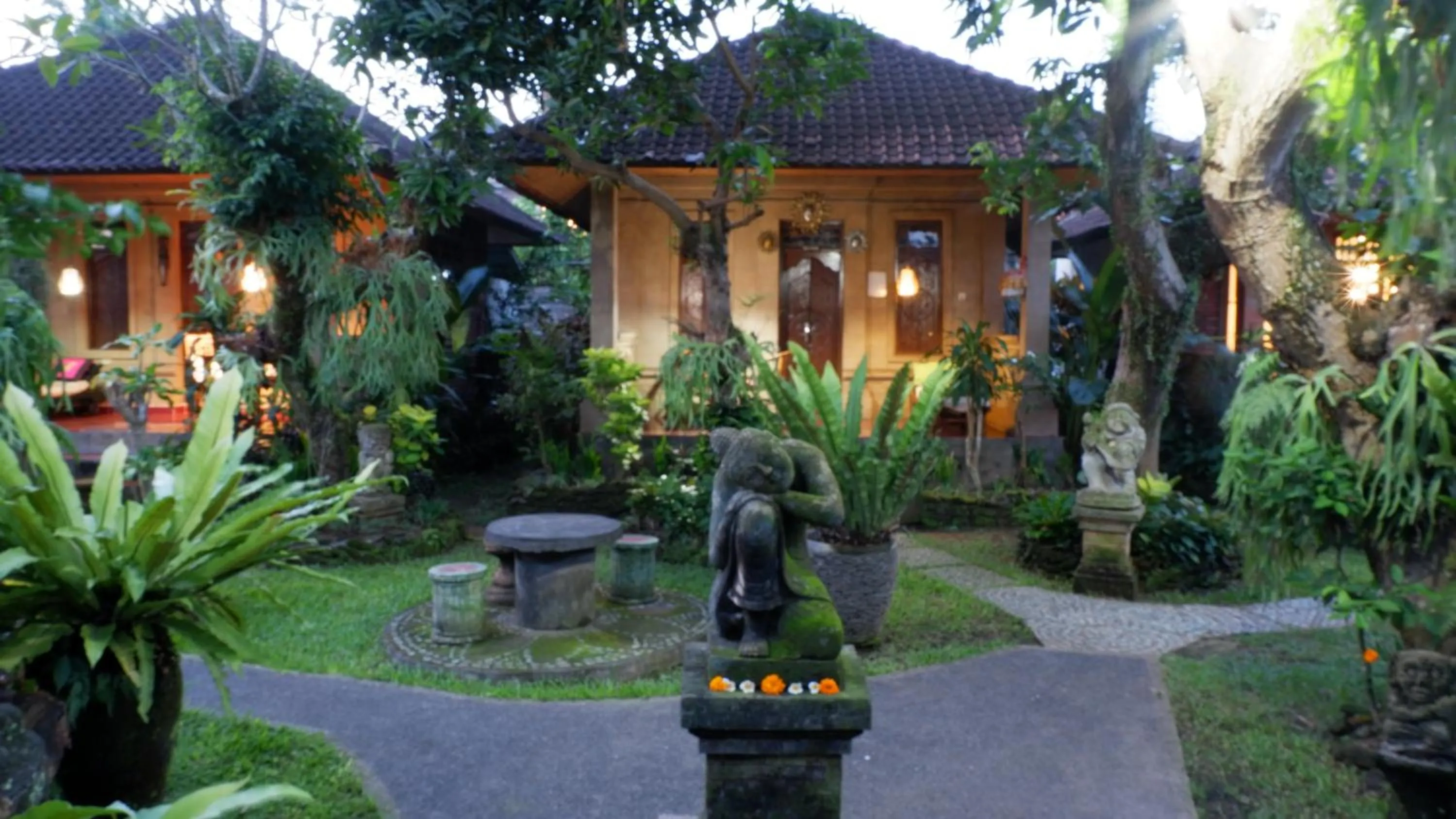Garden in Hai Homestay