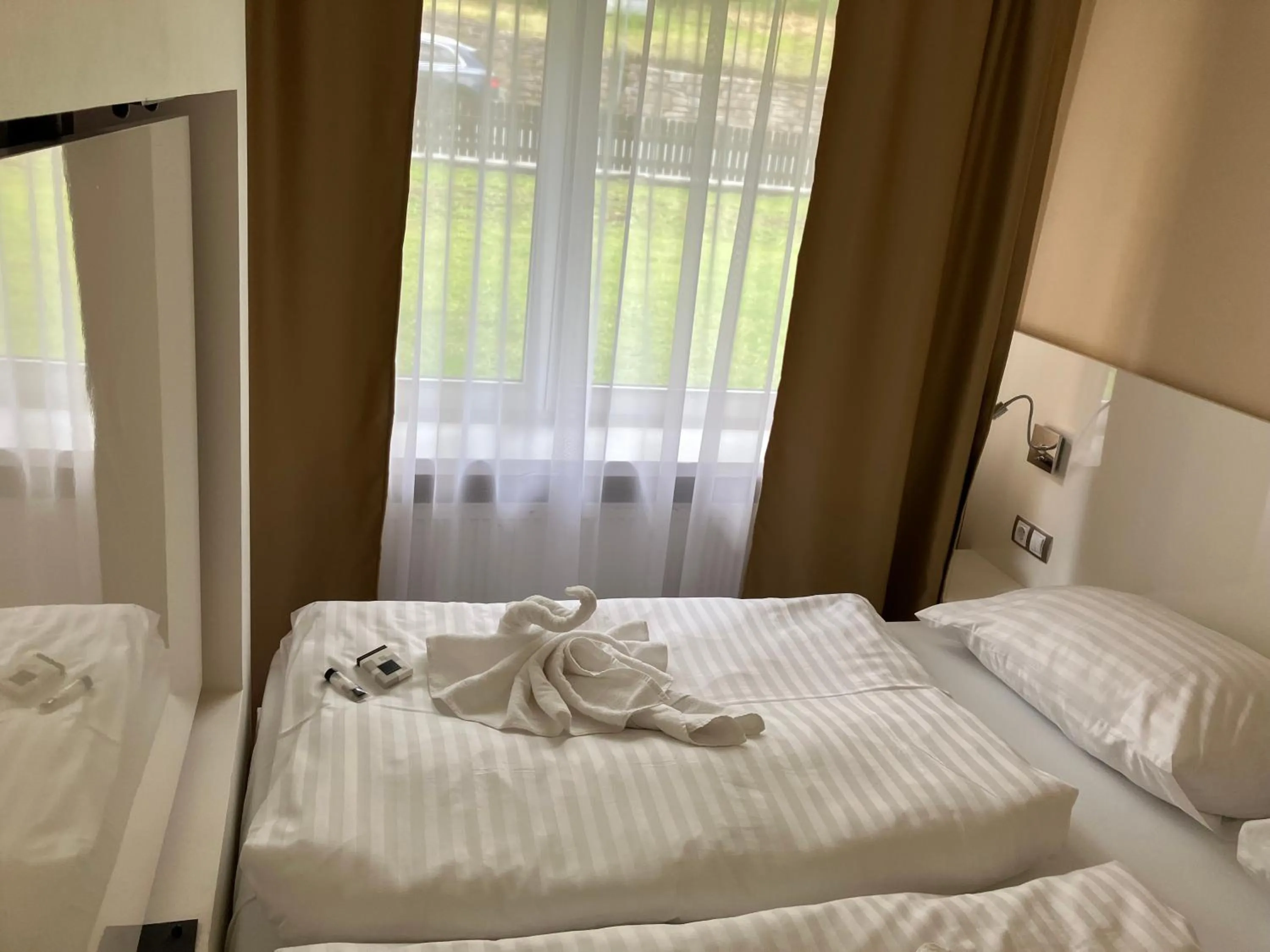 Bed in Residence AlpenHeart