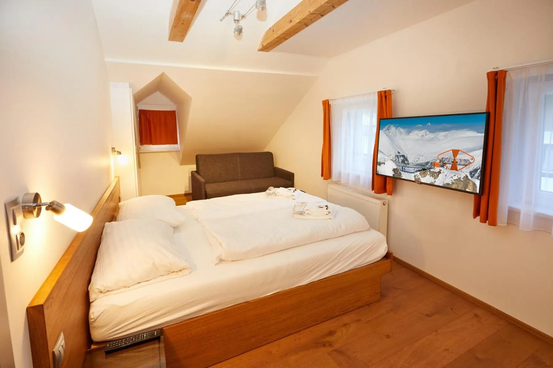 Bed in Residence AlpenHeart