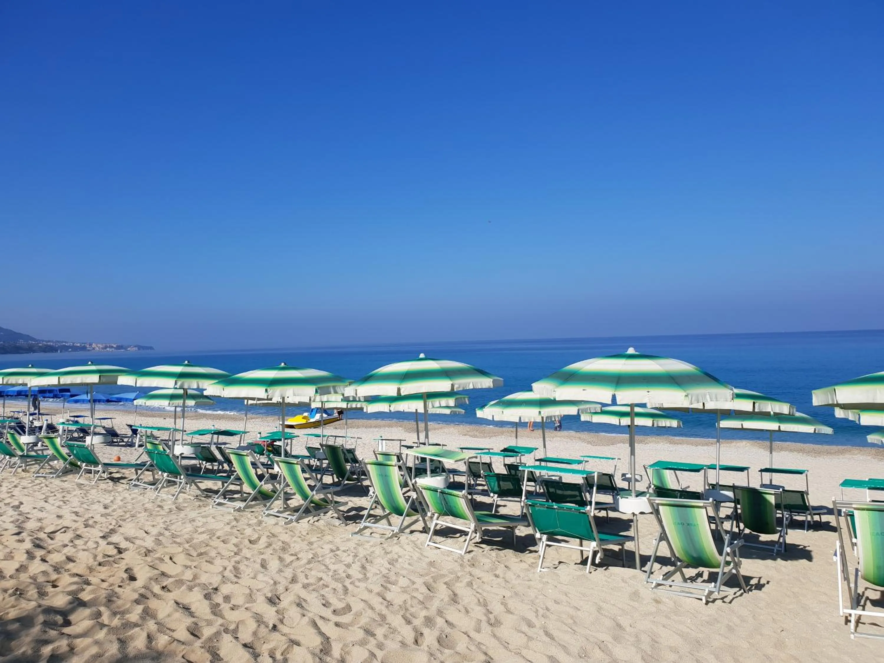 Beach in Park Oasi Resort