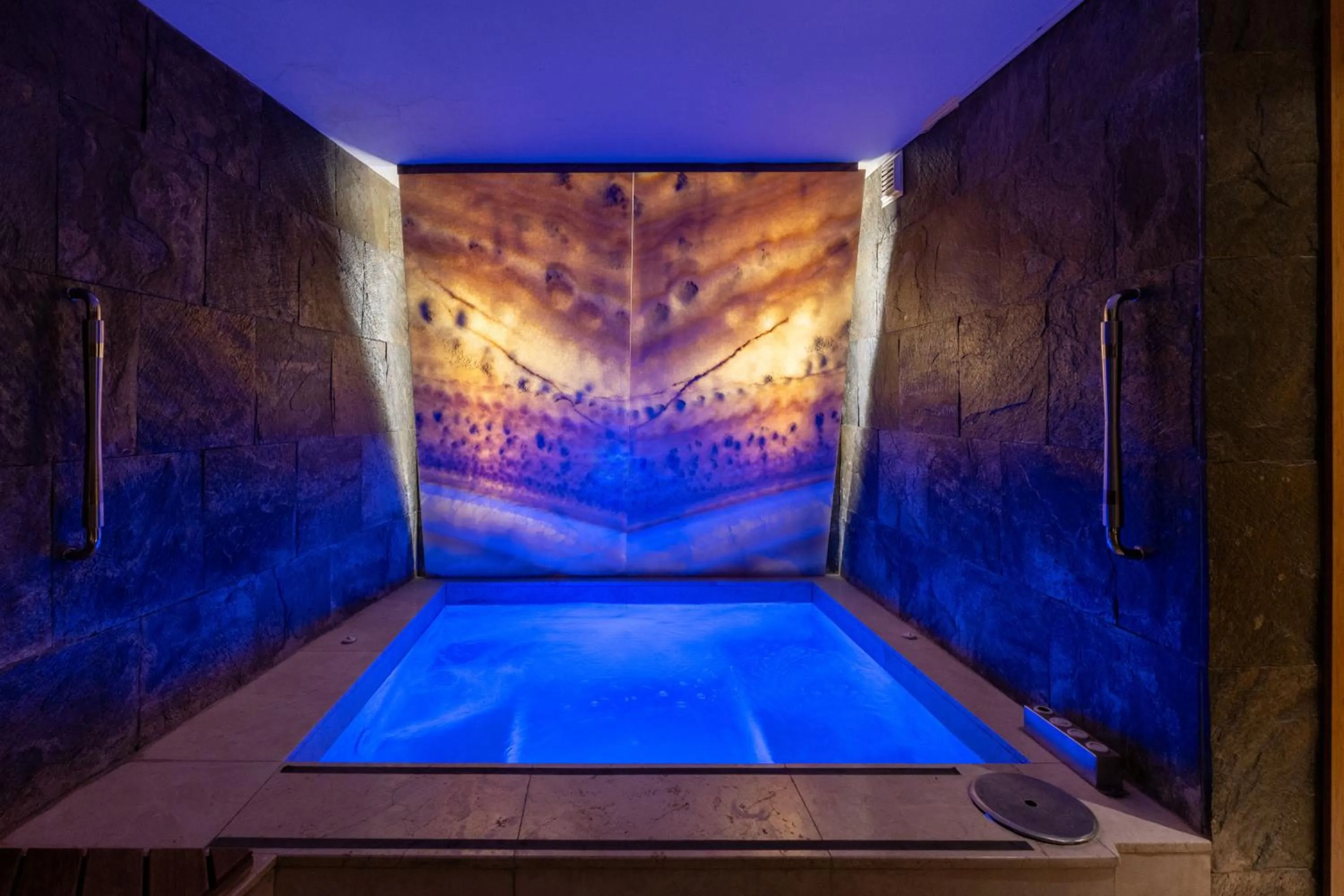 Spa and wellness centre/facilities in Tulip City Hotel & Spa