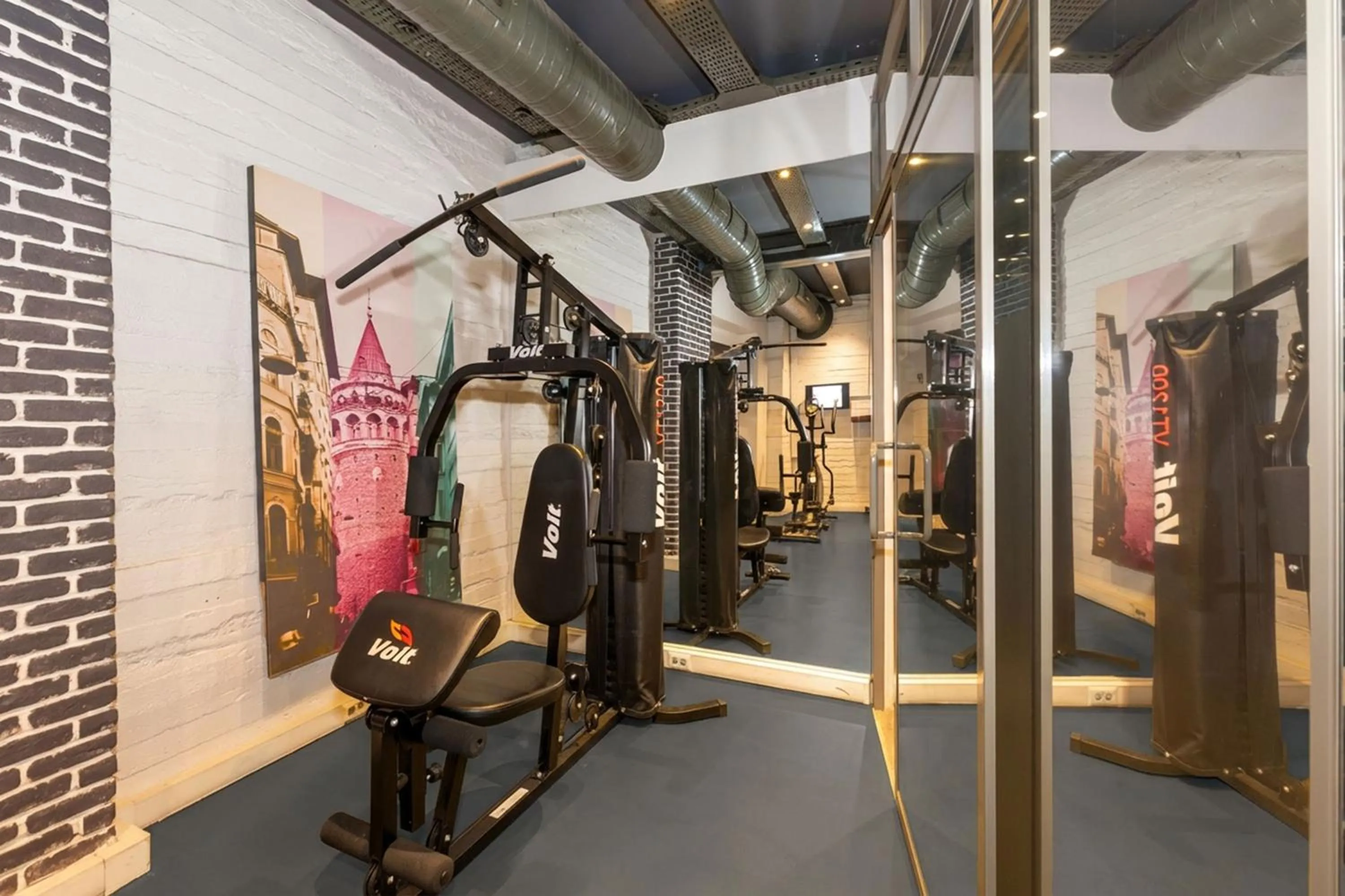 Fitness centre/facilities in Tulip City Hotel & Spa