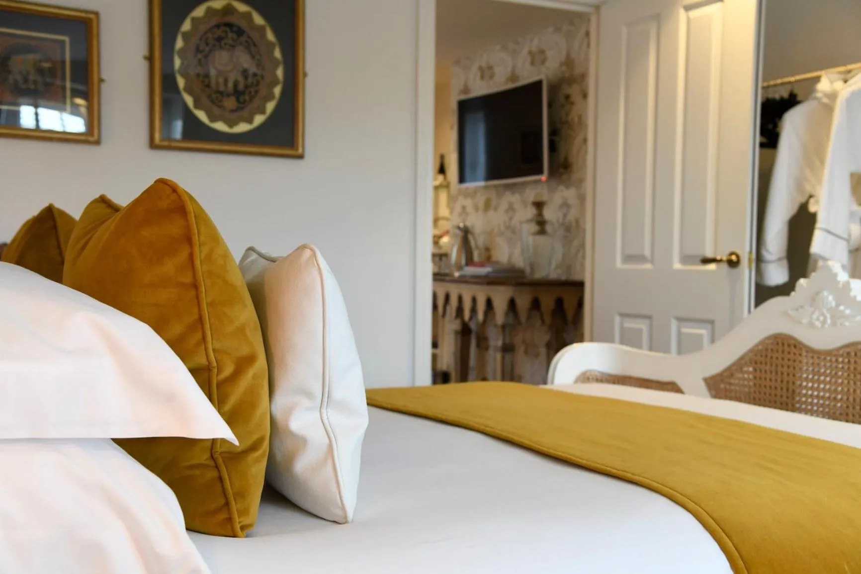 Bed in Padstow Townhouse