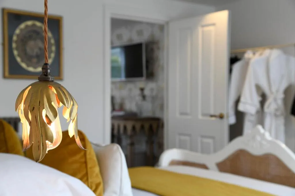 Bed in Padstow Townhouse