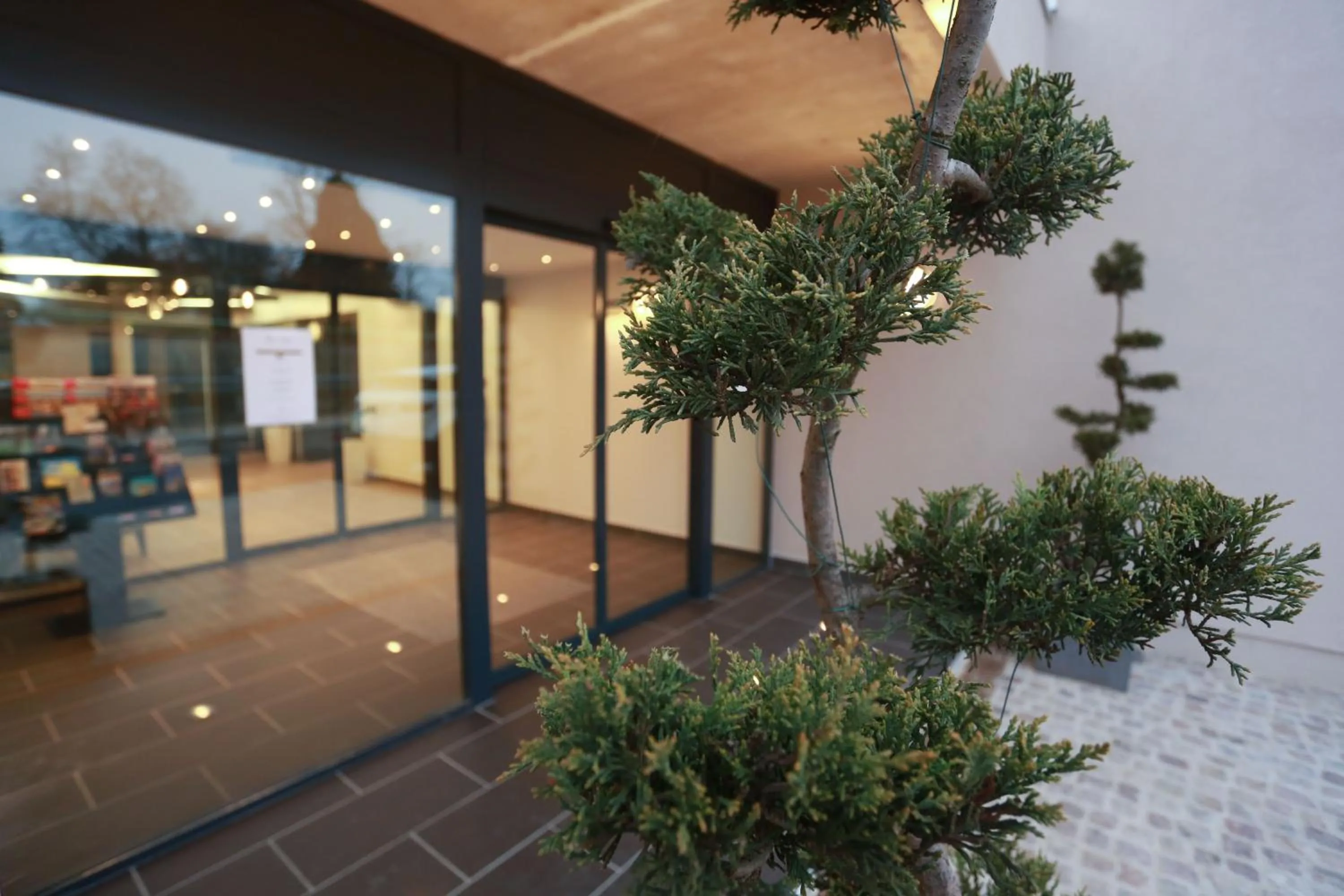 Facade/entrance in Le Konine - Hotel & Bar & Restaurant