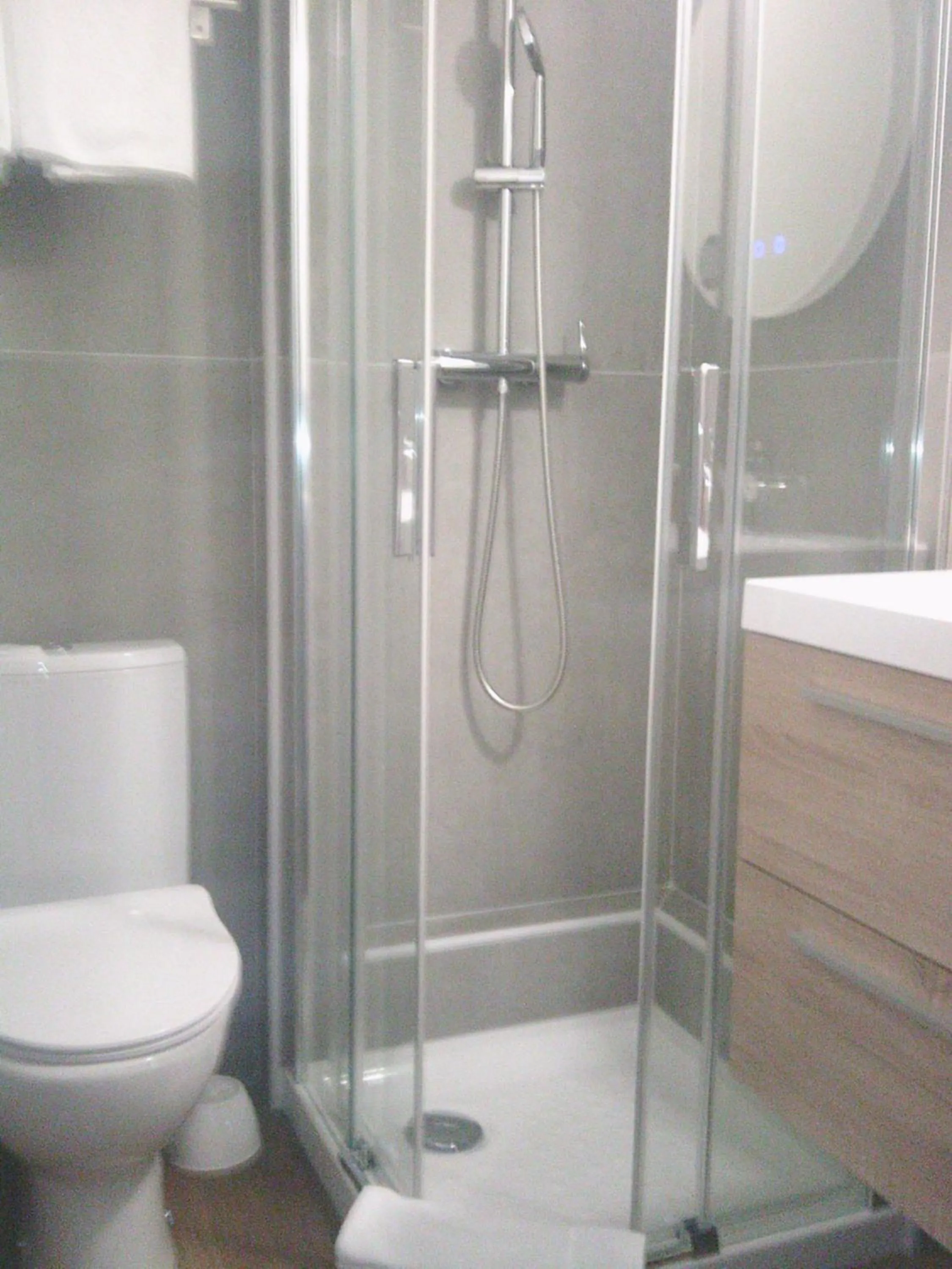 Le Konine - Hotel & Bar & Restaurant