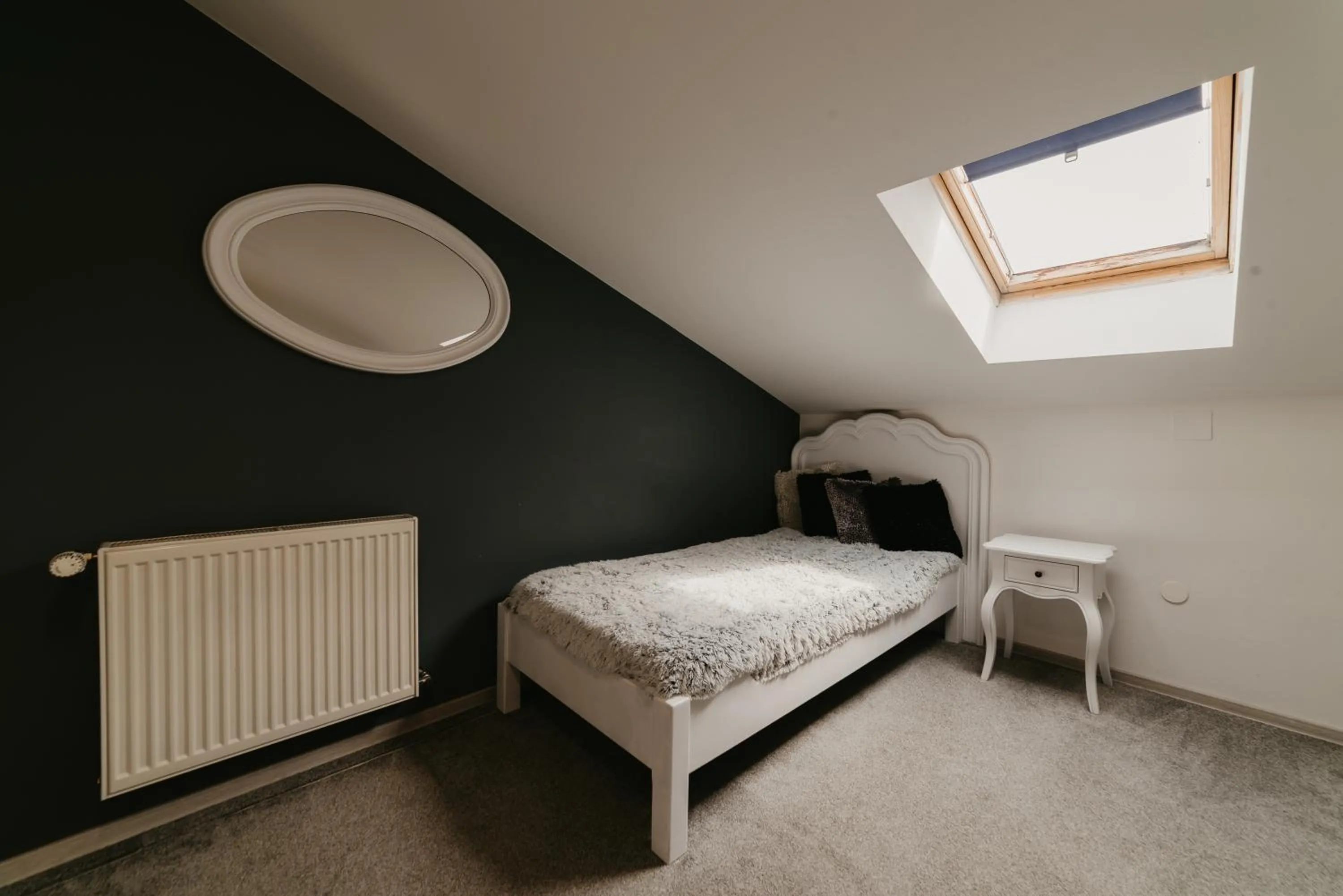 Bed in Meteor Central