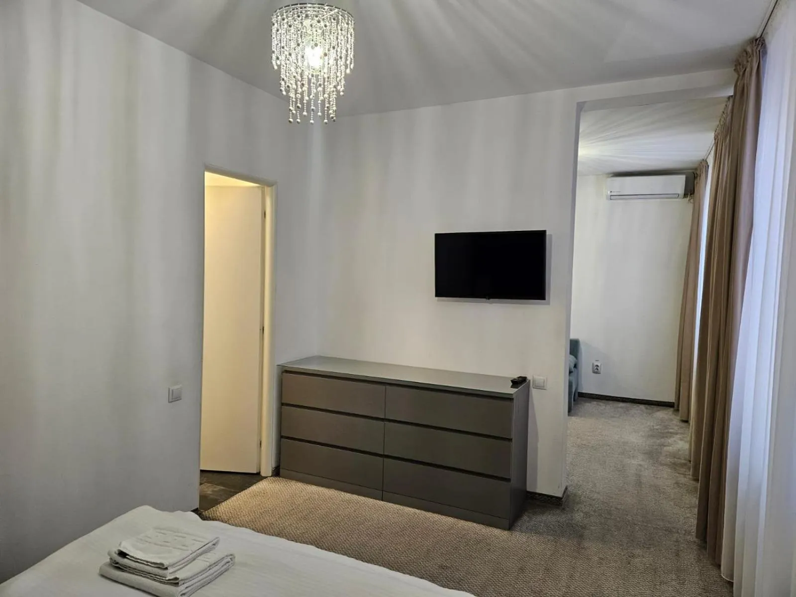 Bed in Meteor Central