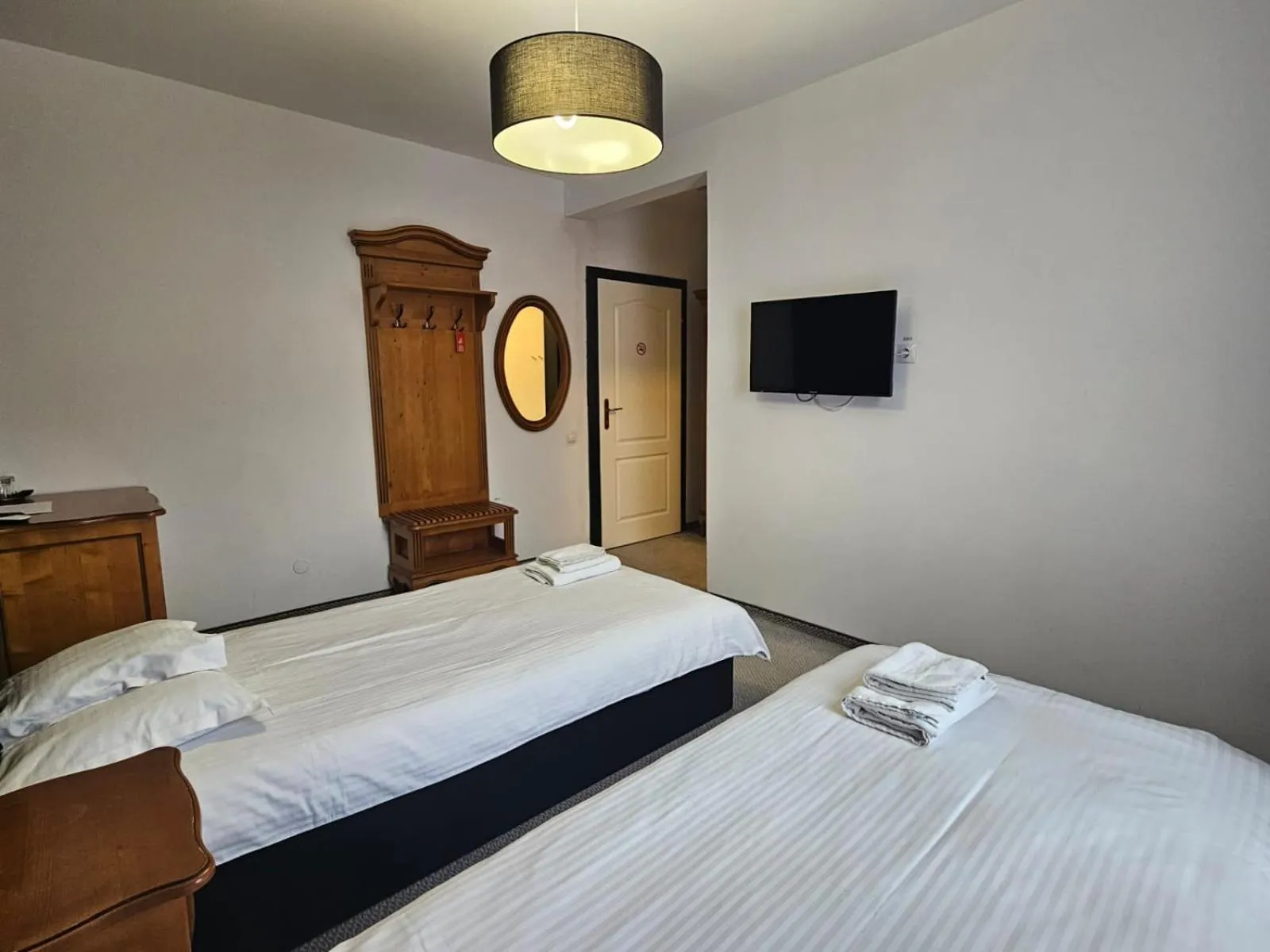 Bed in Meteor Central