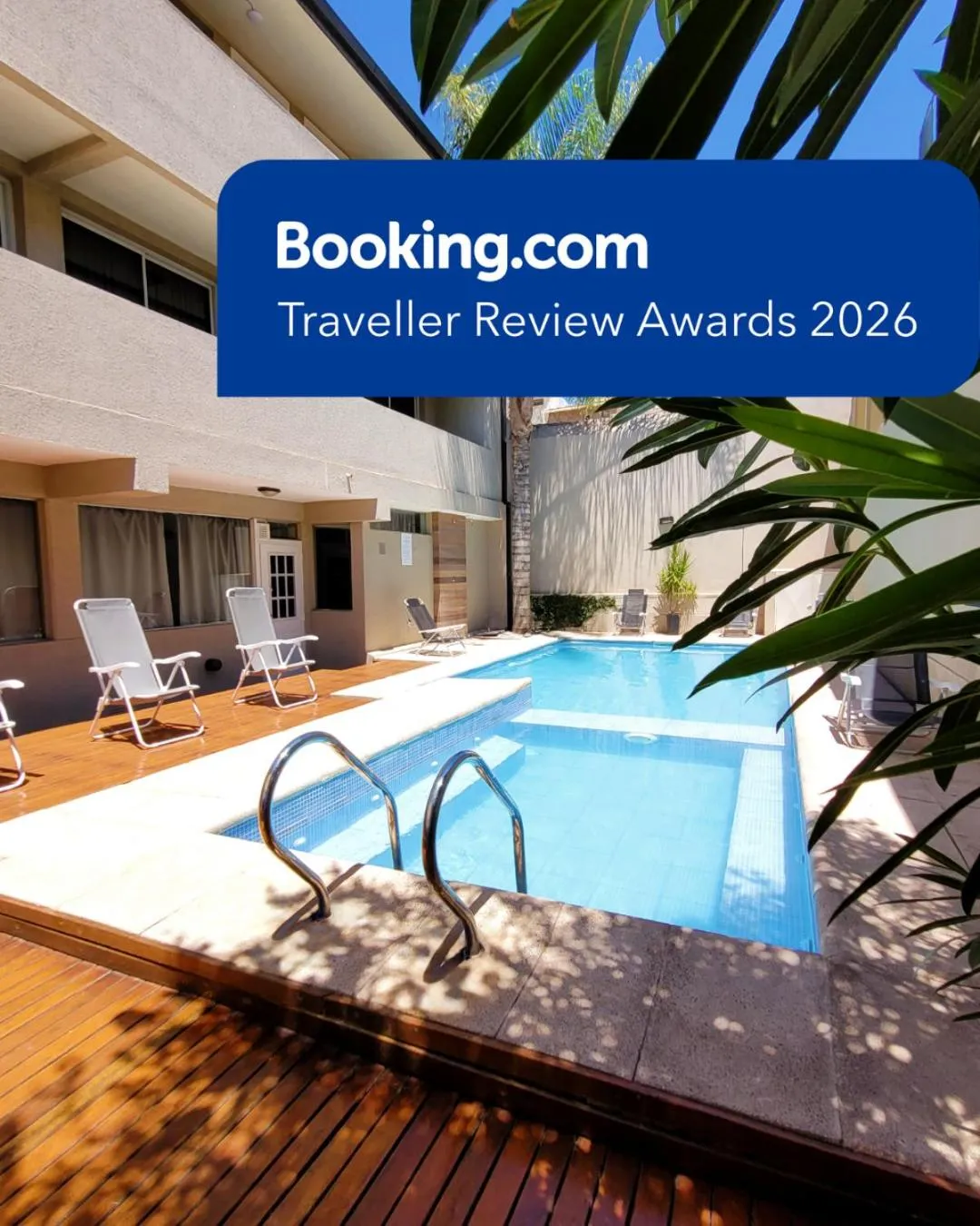 Swimming pool in Soltigua Apart Hotel Mendoza