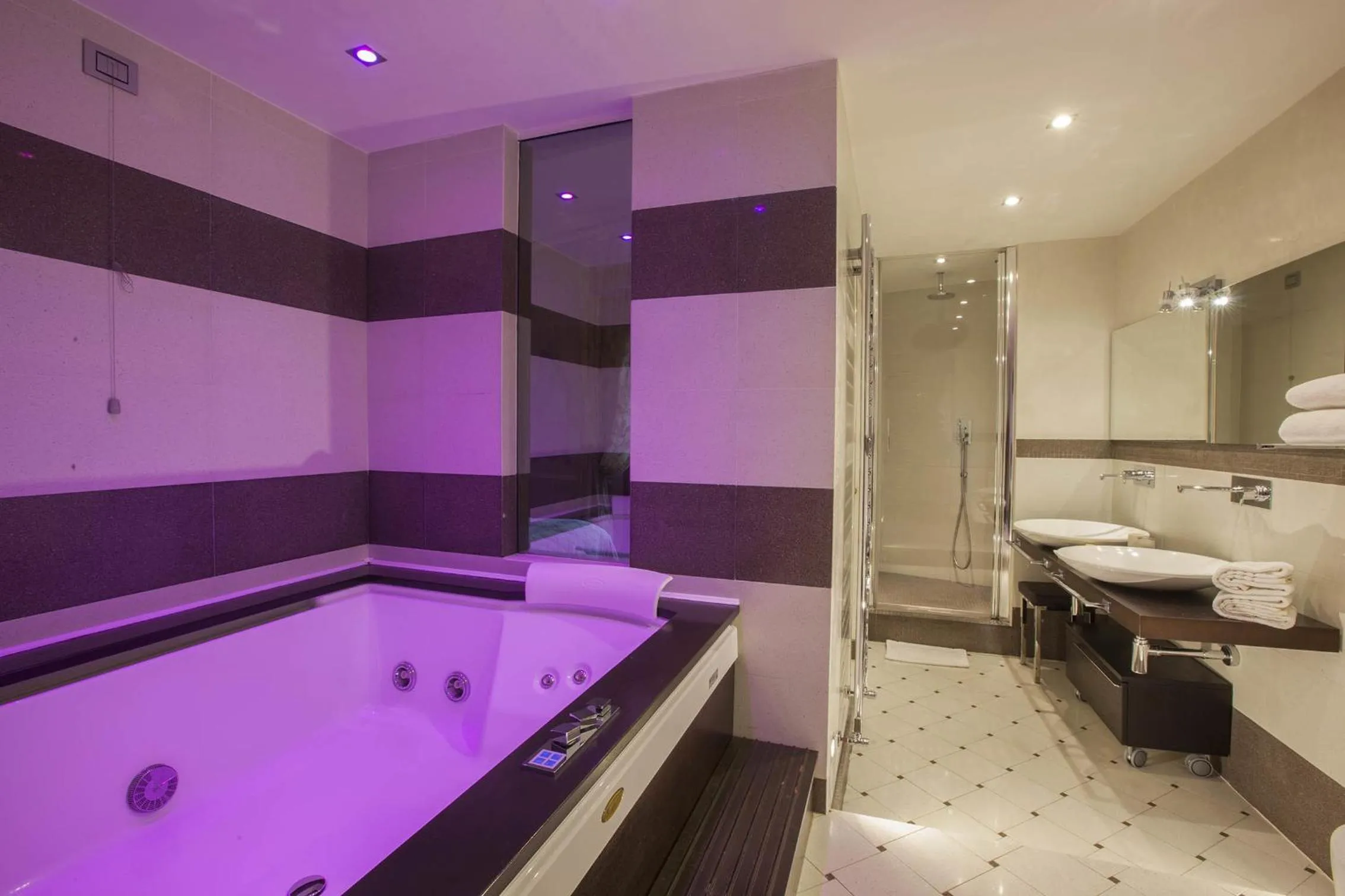 Bathroom in Palazzo Carletti