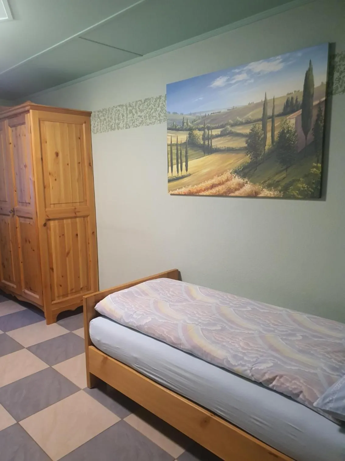 Bed in Hotel Klein Matterhorn