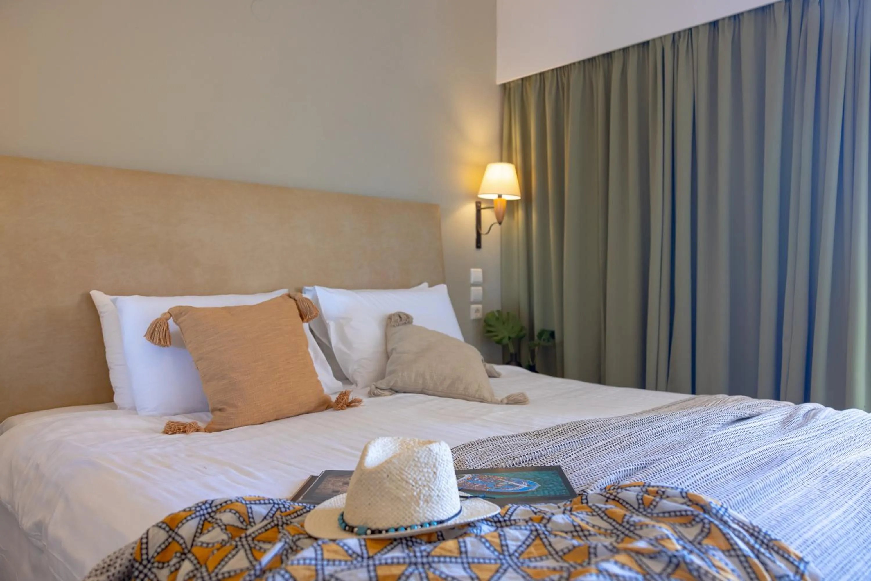 Bed in Giannoulis – Santa Marina Beach Hotel
