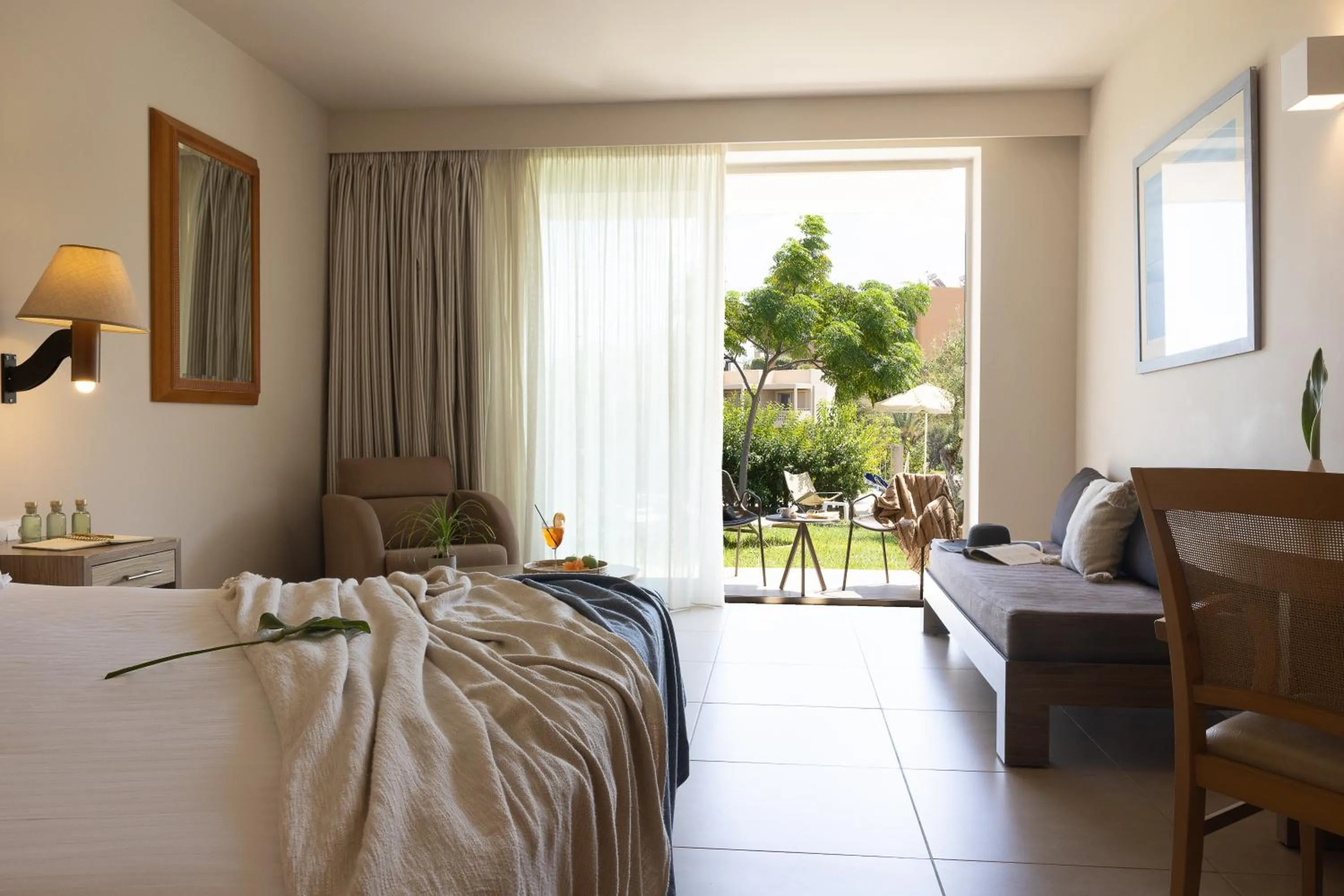 Bed in Giannoulis – Santa Marina Beach Hotel