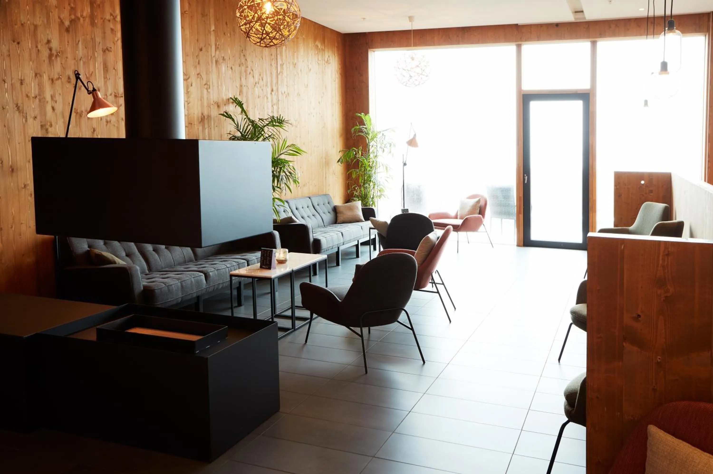 Lounge or bar in Fosshotel Mývatn