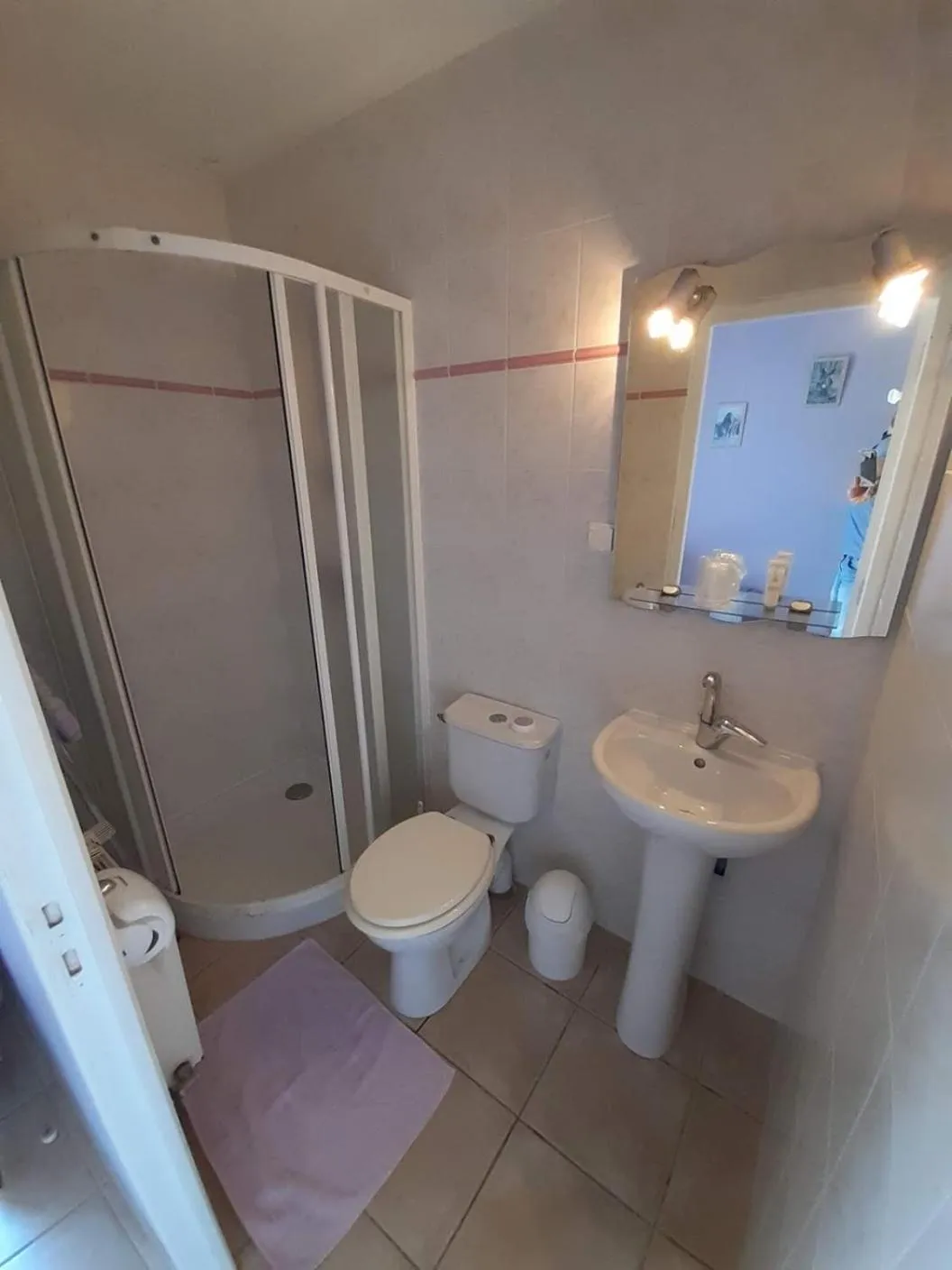 Bathroom in Le Mas des 3 Anes