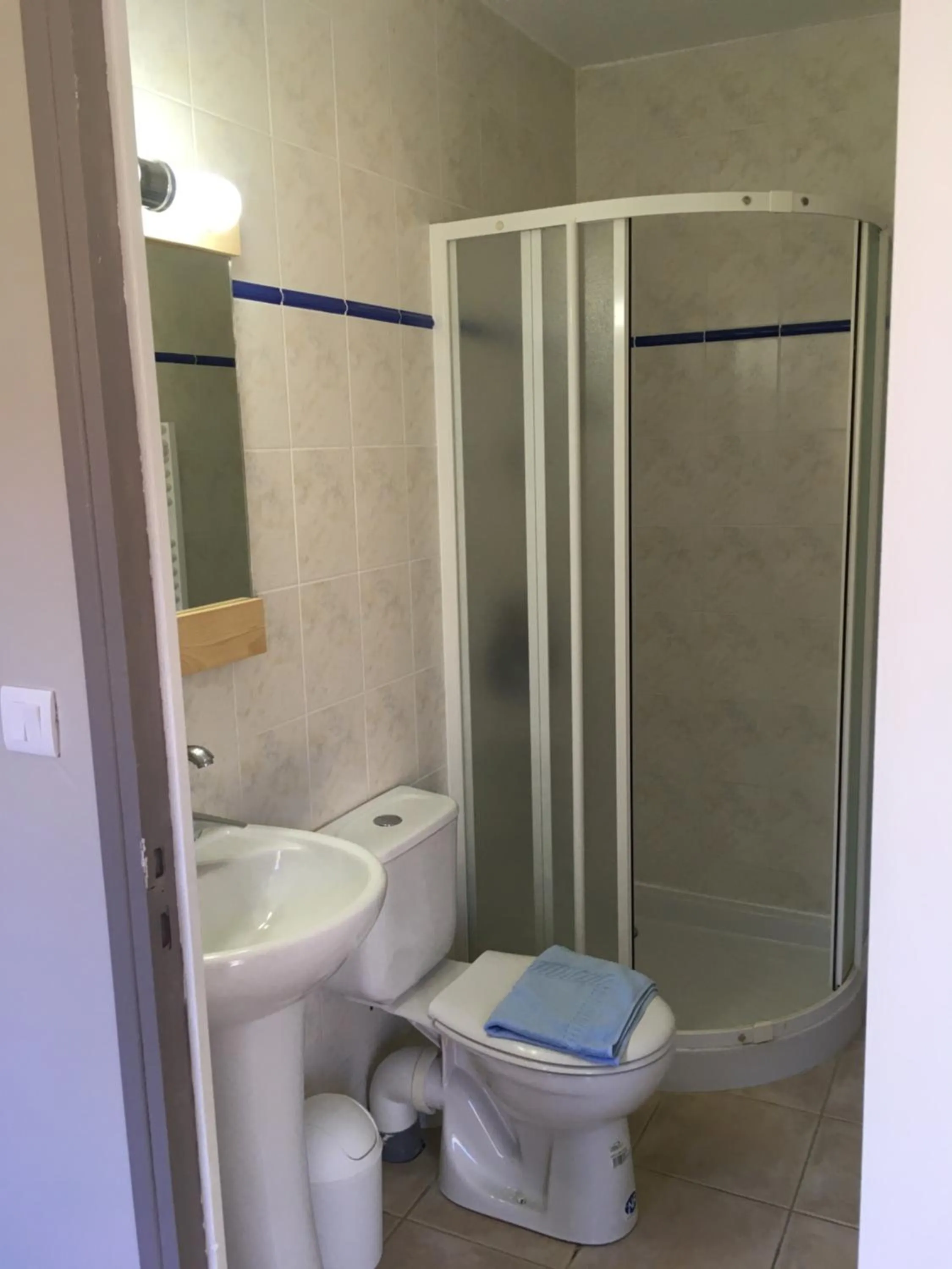 Bathroom in Le Mas des 3 Anes