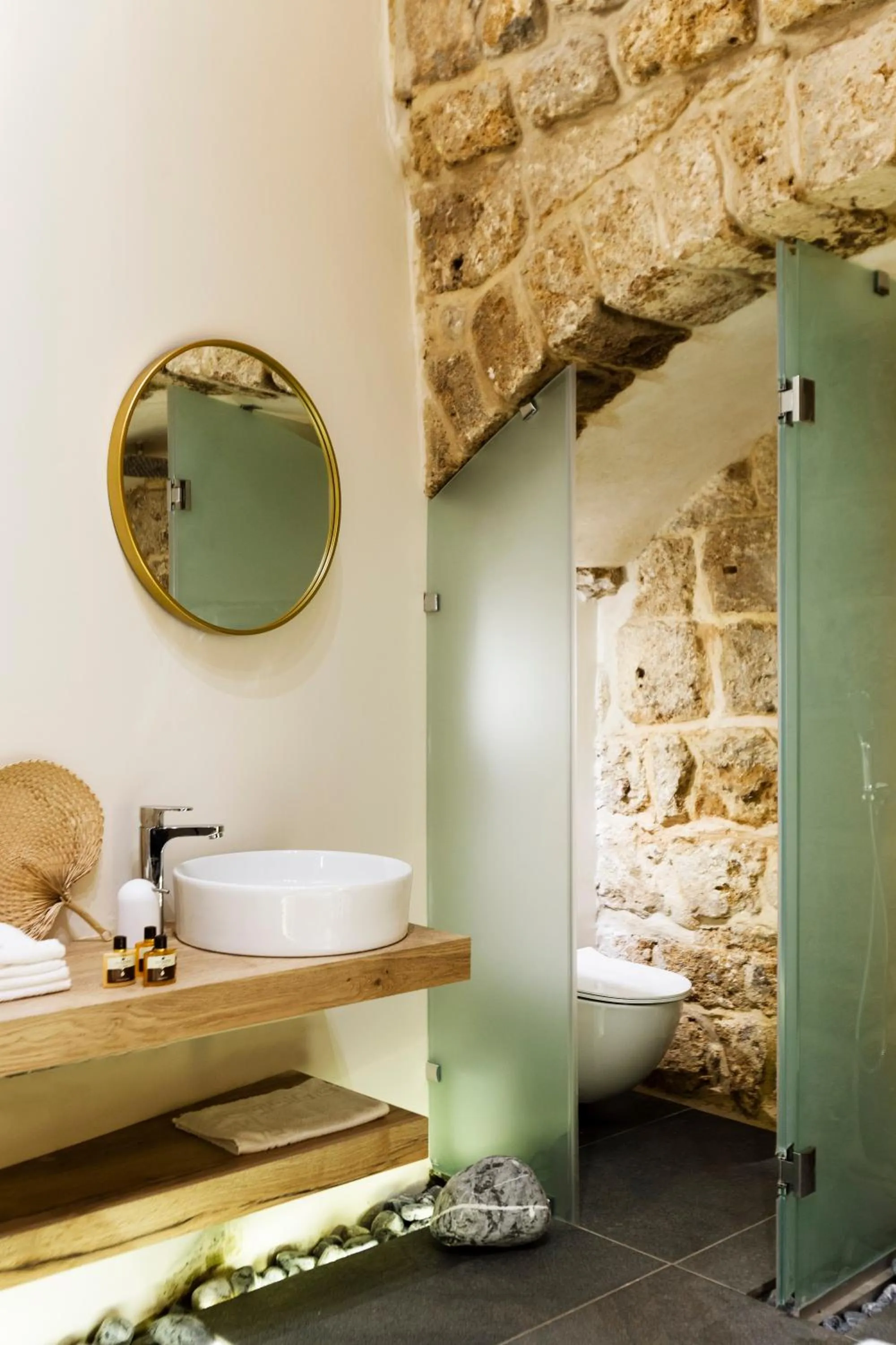 Bathroom in Akotika boutique