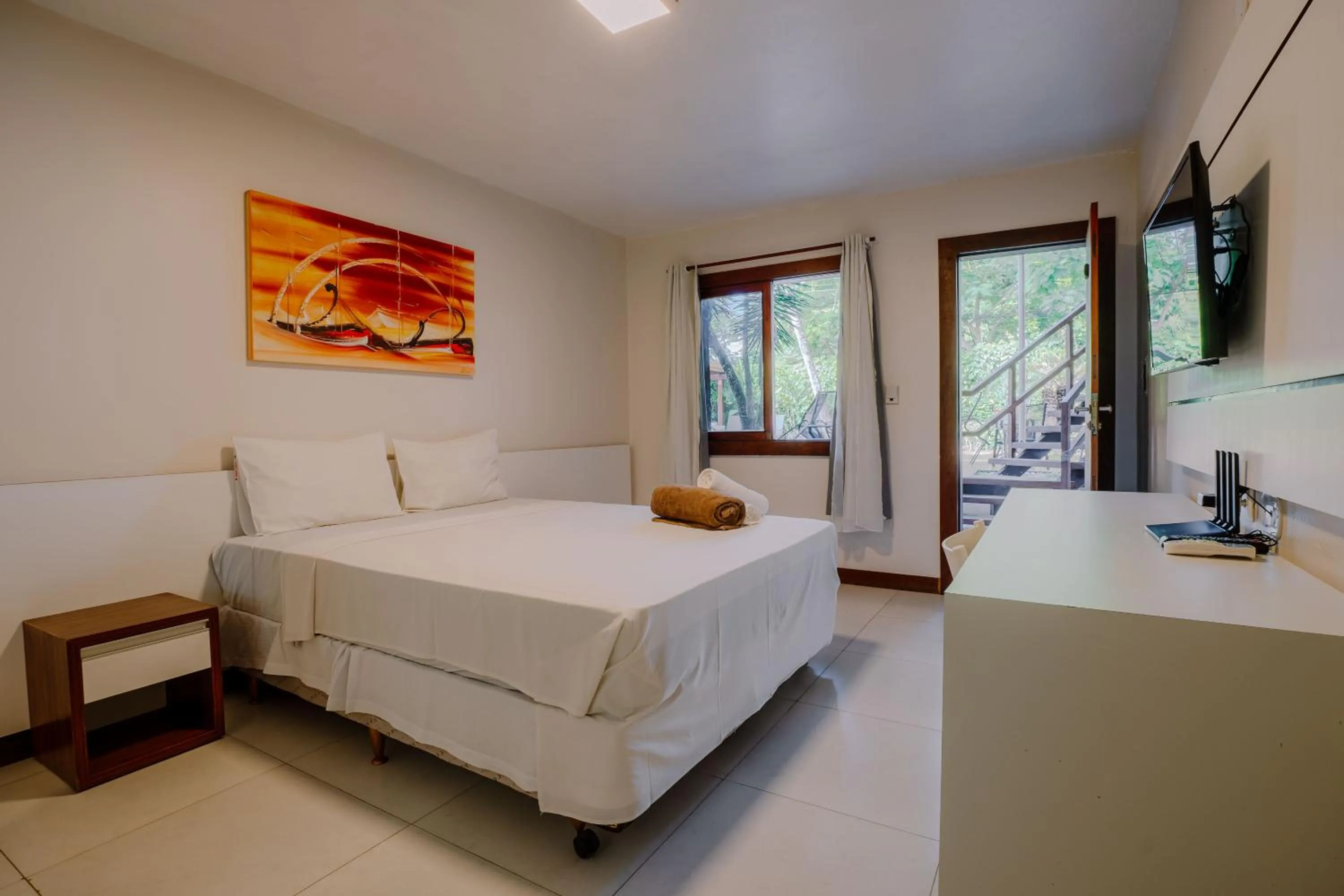 Bedroom, Bed in Hotel Flamingo Beach by HC