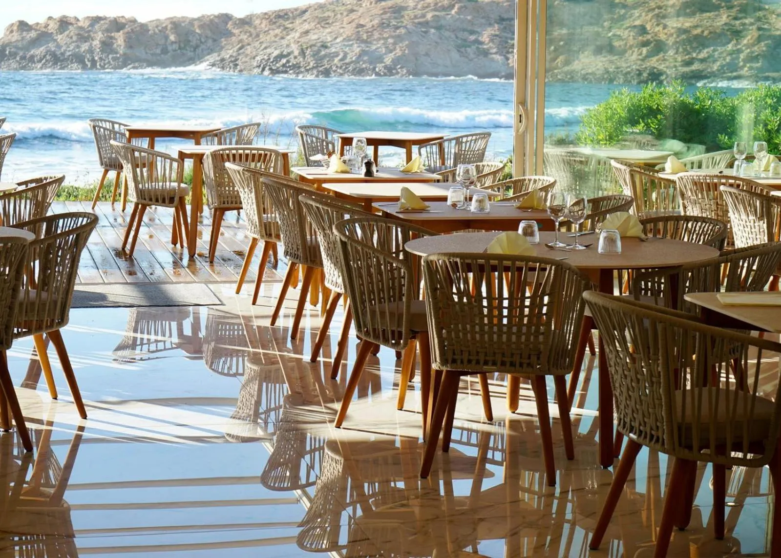 Restaurant/places to eat in Best Western Premier Santa Maria