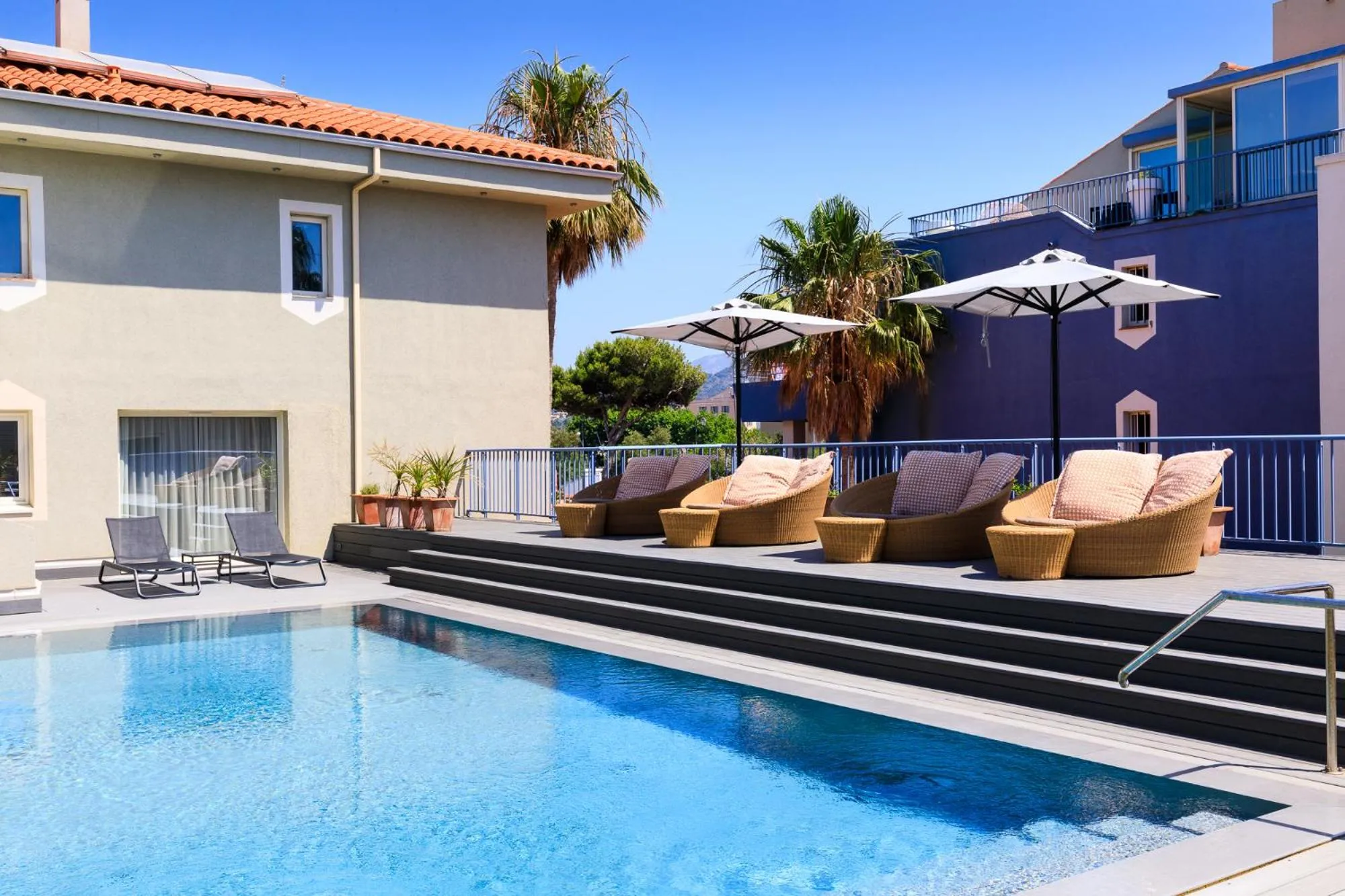 Property building in Best Western Premier Santa Maria