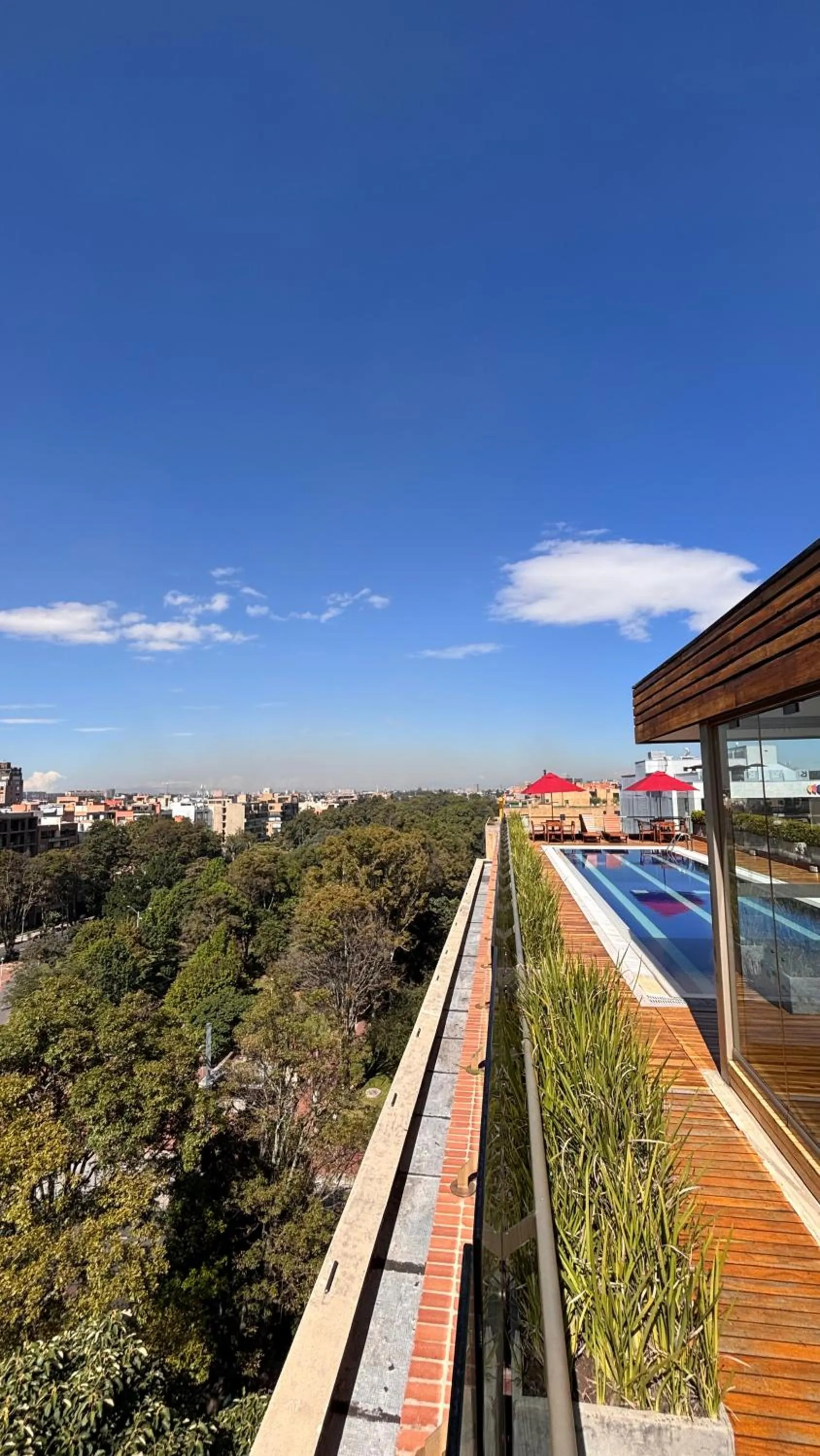 Swimming pool in Cité Hotel