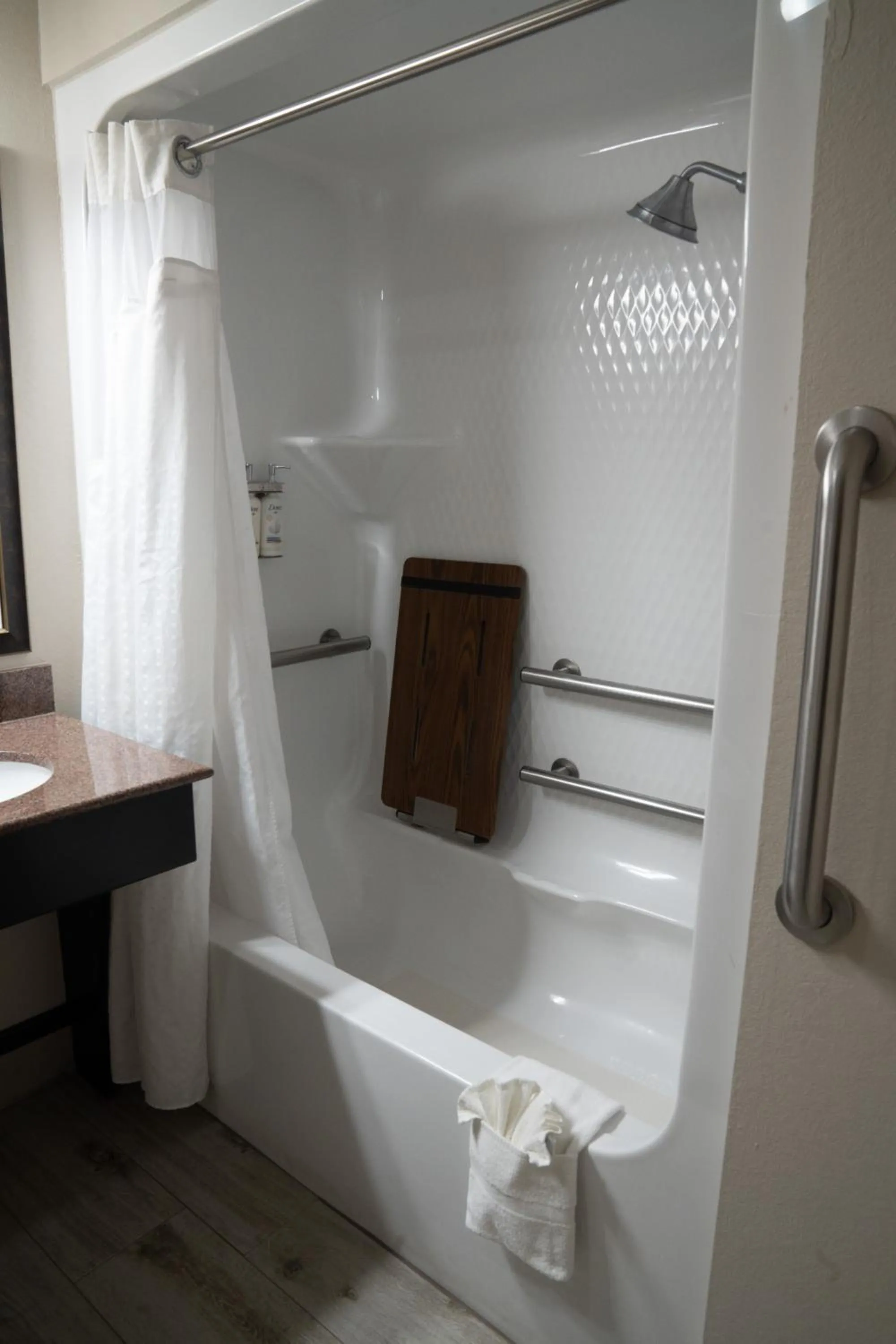 Bathroom in Lucille's Hotel, Restaurant, & Bar