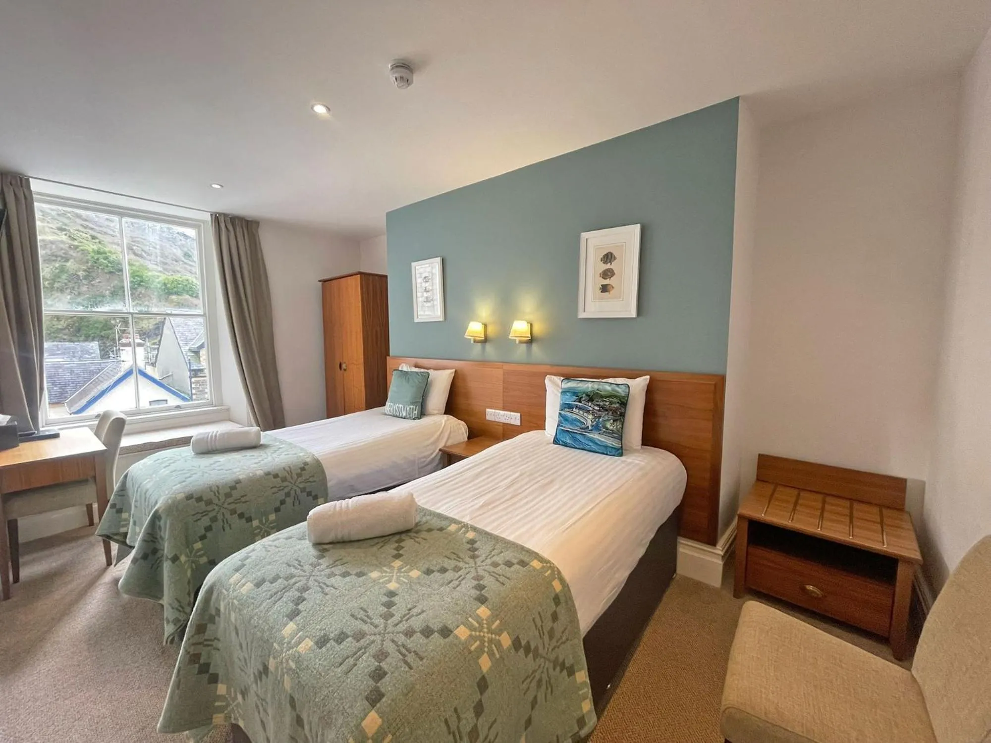 Bedroom, Bed in The Glengower