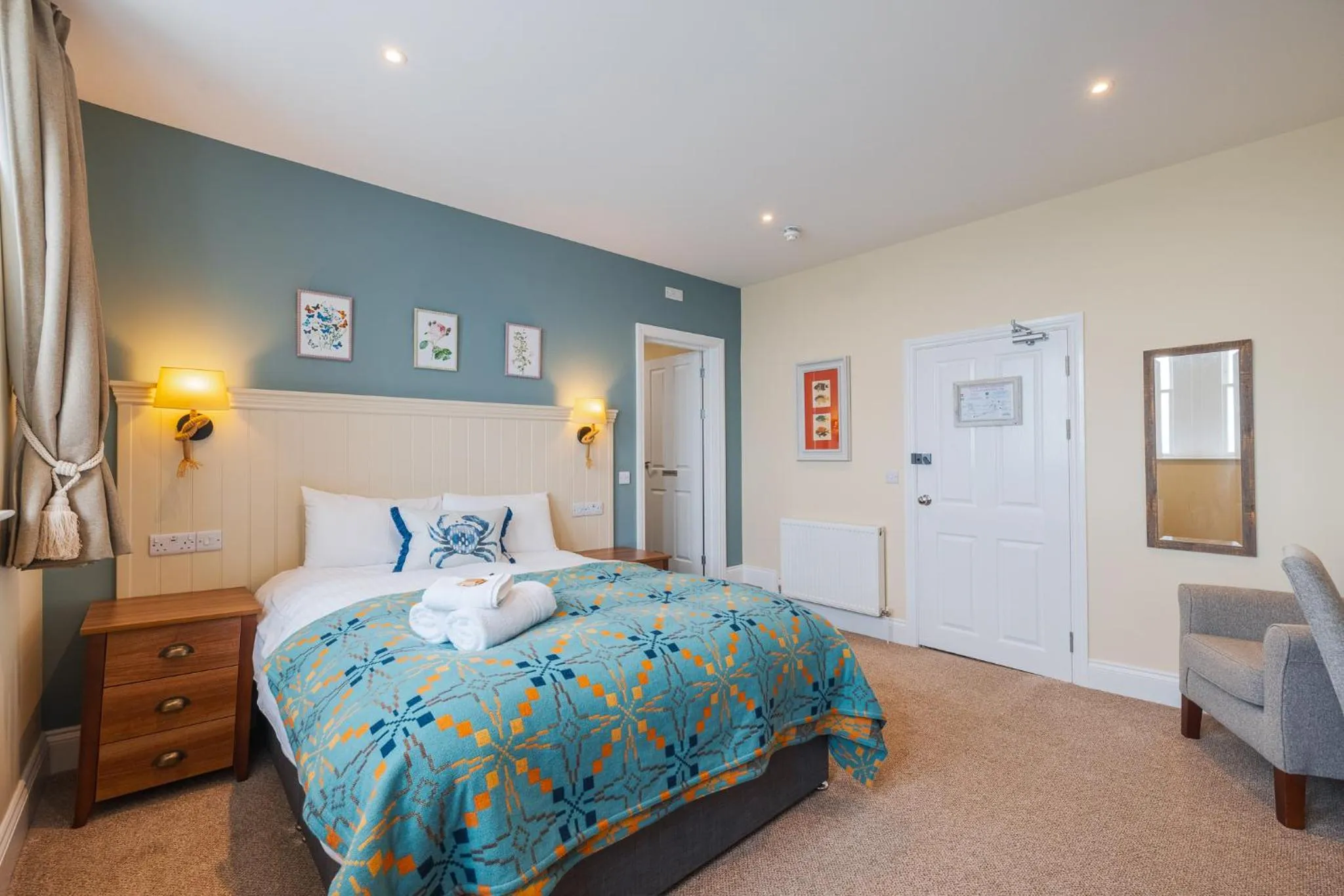 Bedroom, Bed in The Glengower