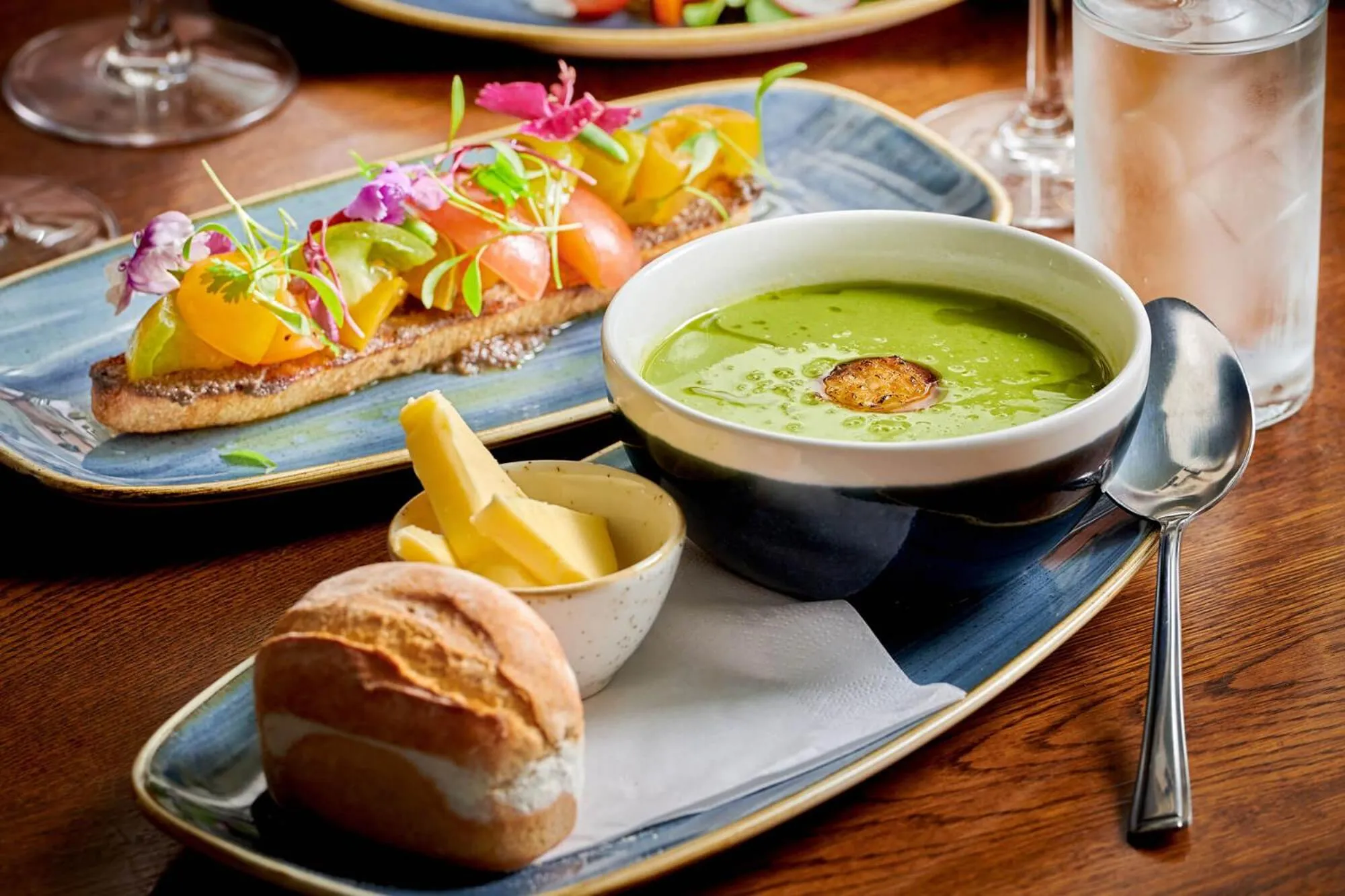 Food and drinks in The Glengower