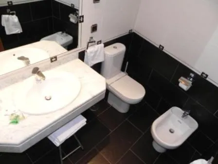 Bathroom in Hostal Ivor