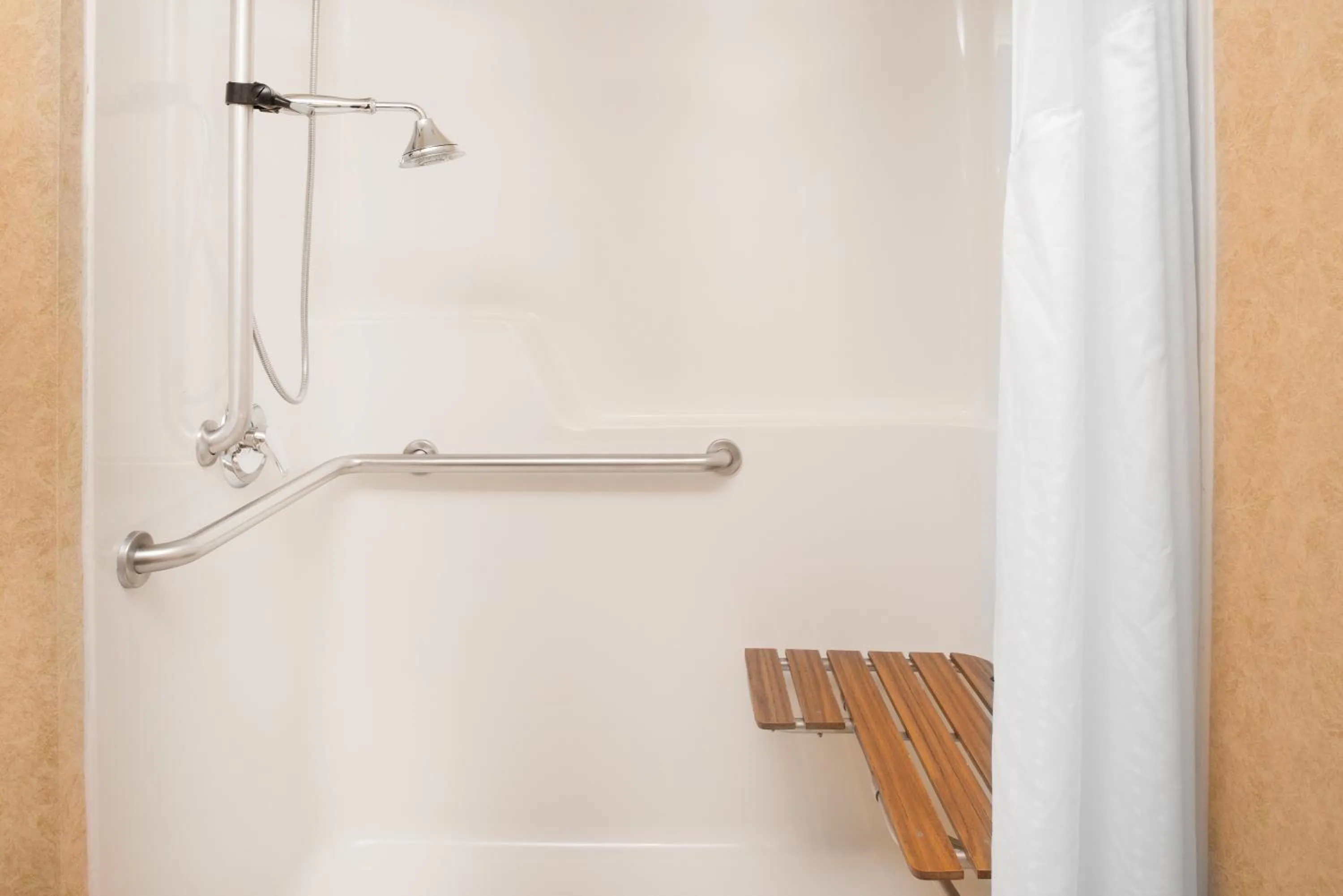 Bathroom in Holiday Inn Express Wenatchee by IHG