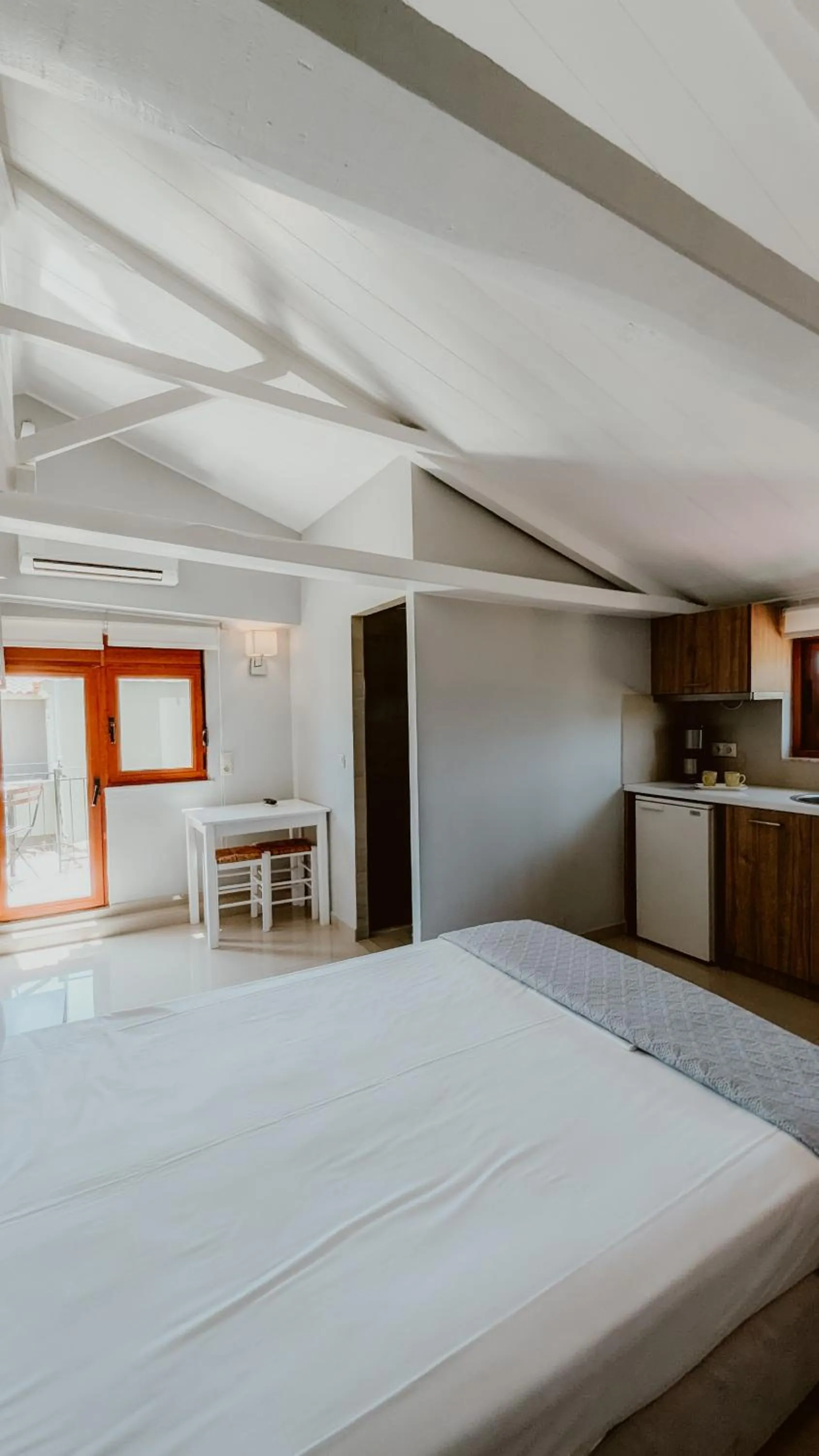 Bed in Ariadnes Holiday Accommodation