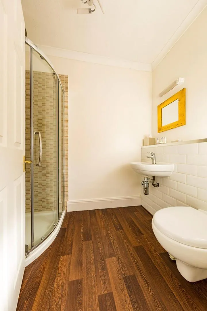 Bathroom in Malvern View