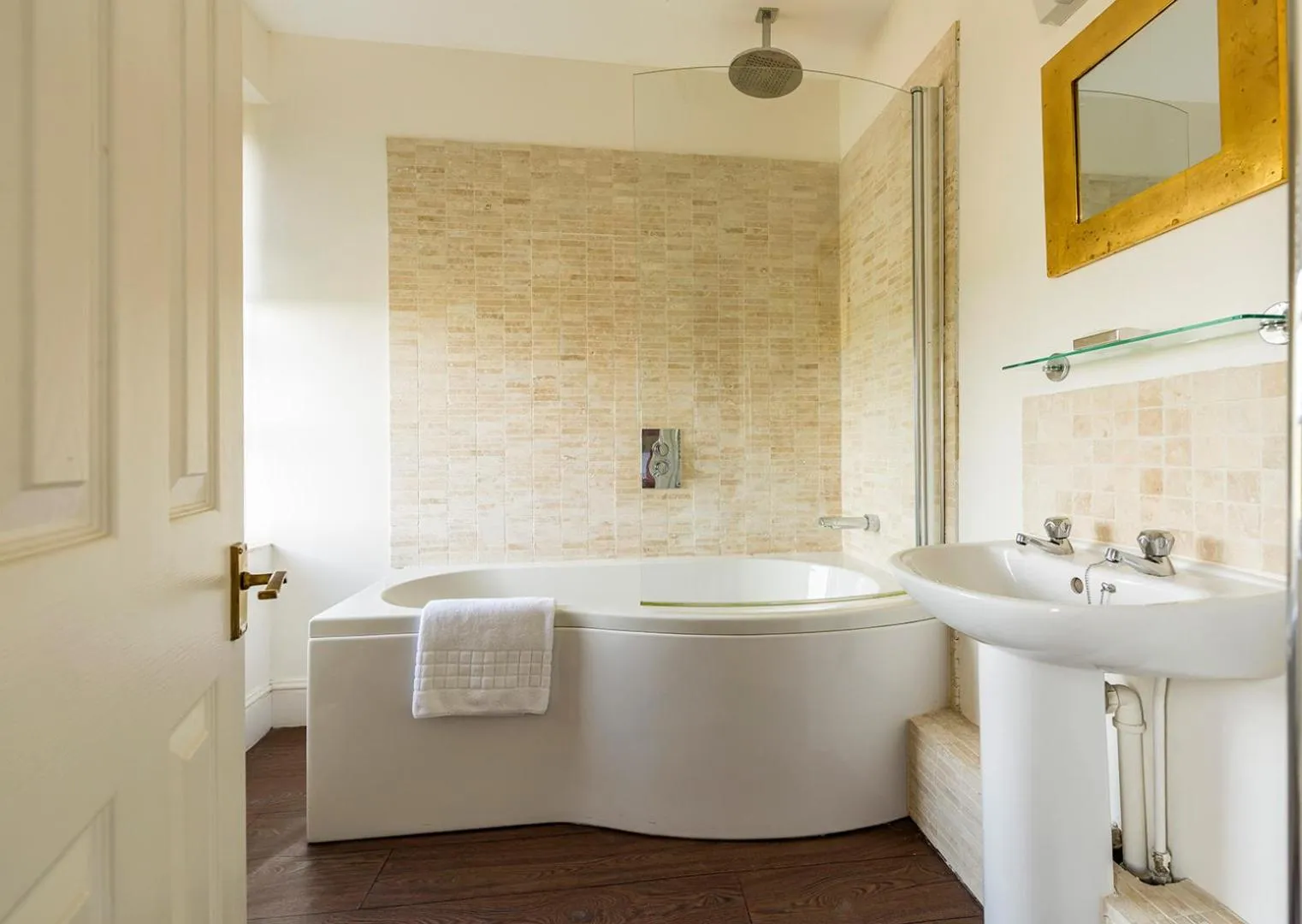 Bathroom in Malvern View