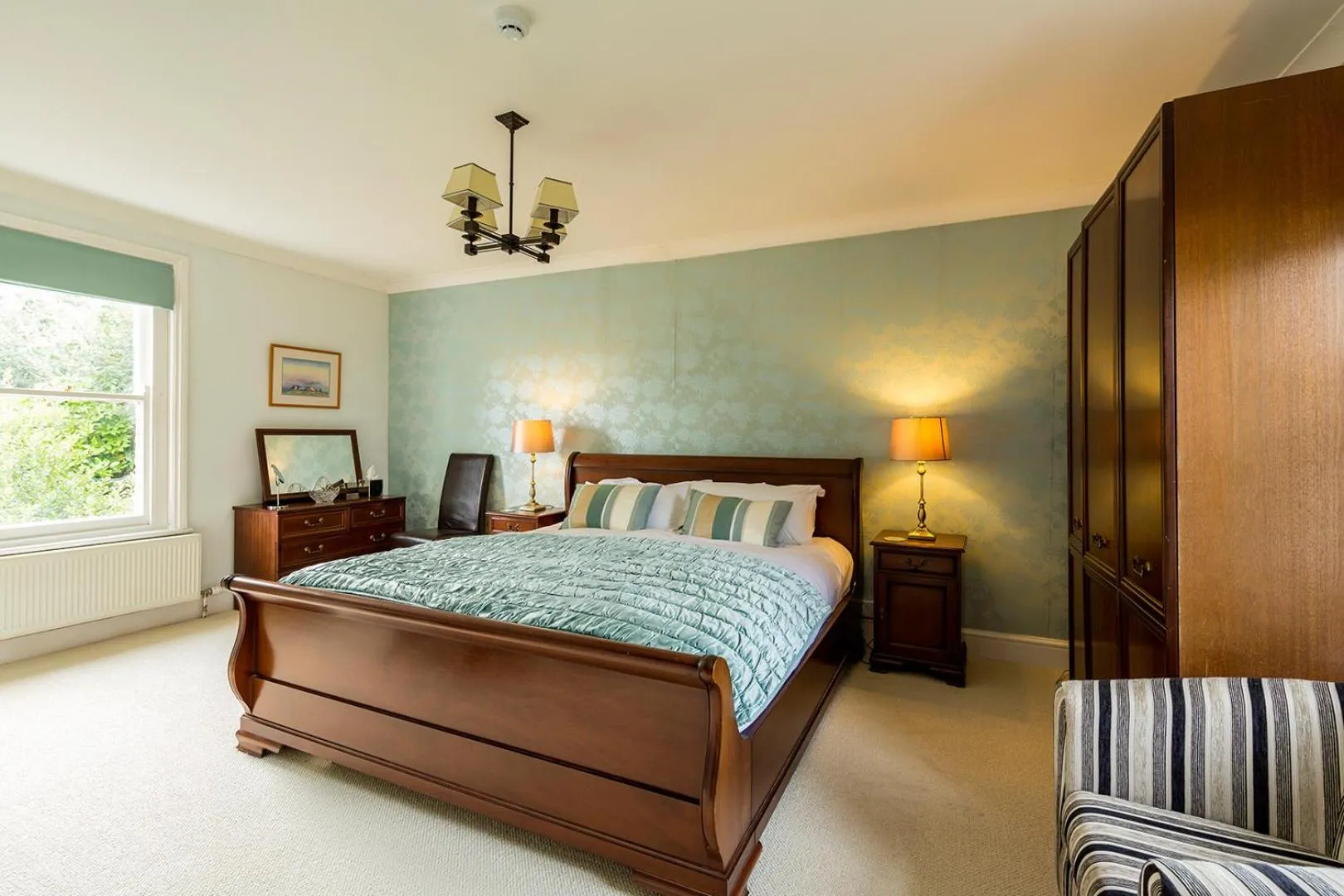 Photo of the whole room, Bed in Malvern View