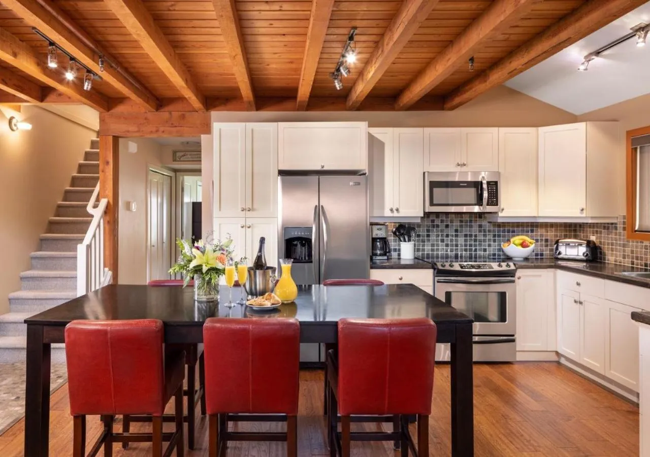 Coffee/tea facilities in Outback Lakeside Vacation Homes