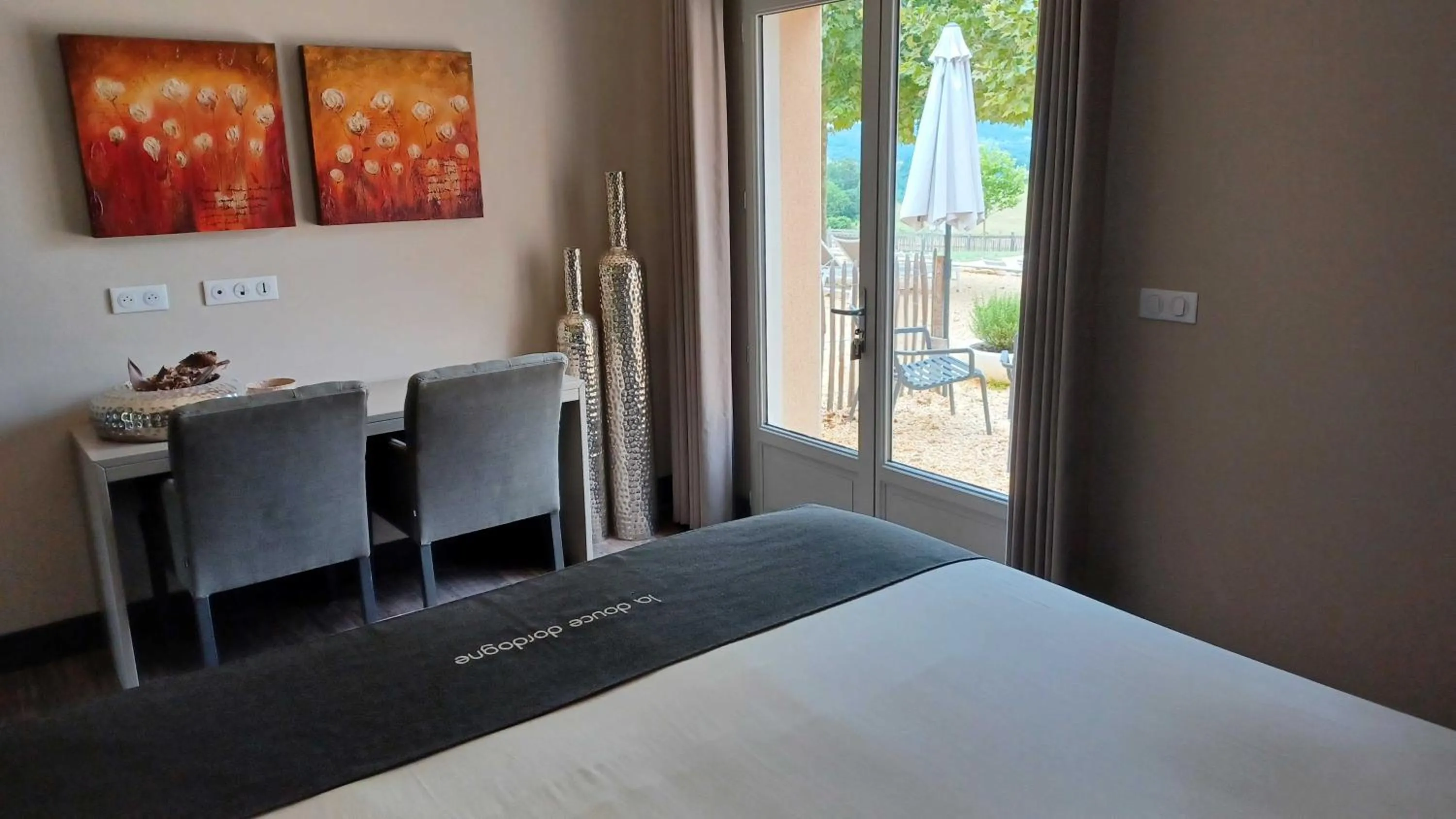 Bed in La Douce Dordogne