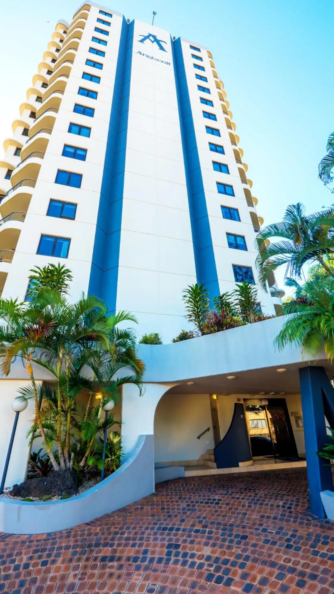 Aristocrat Apartments