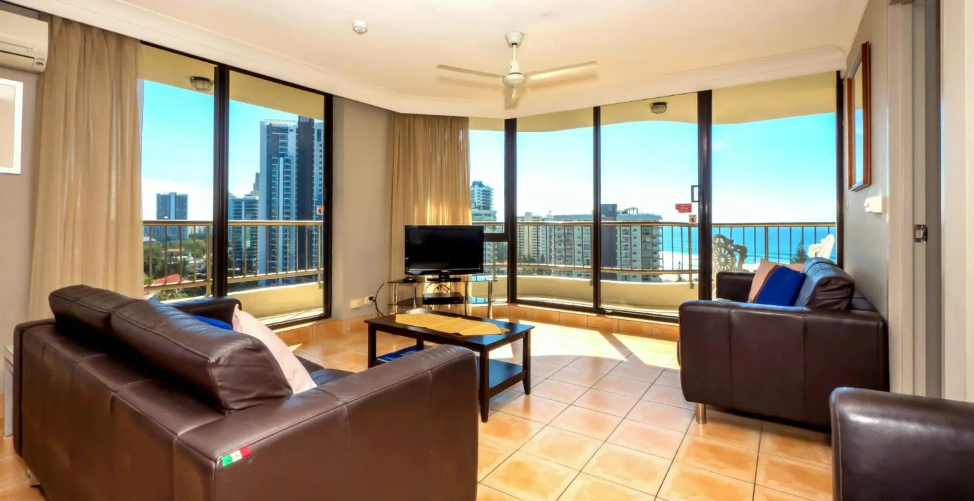 Living room in Aristocrat Apartments