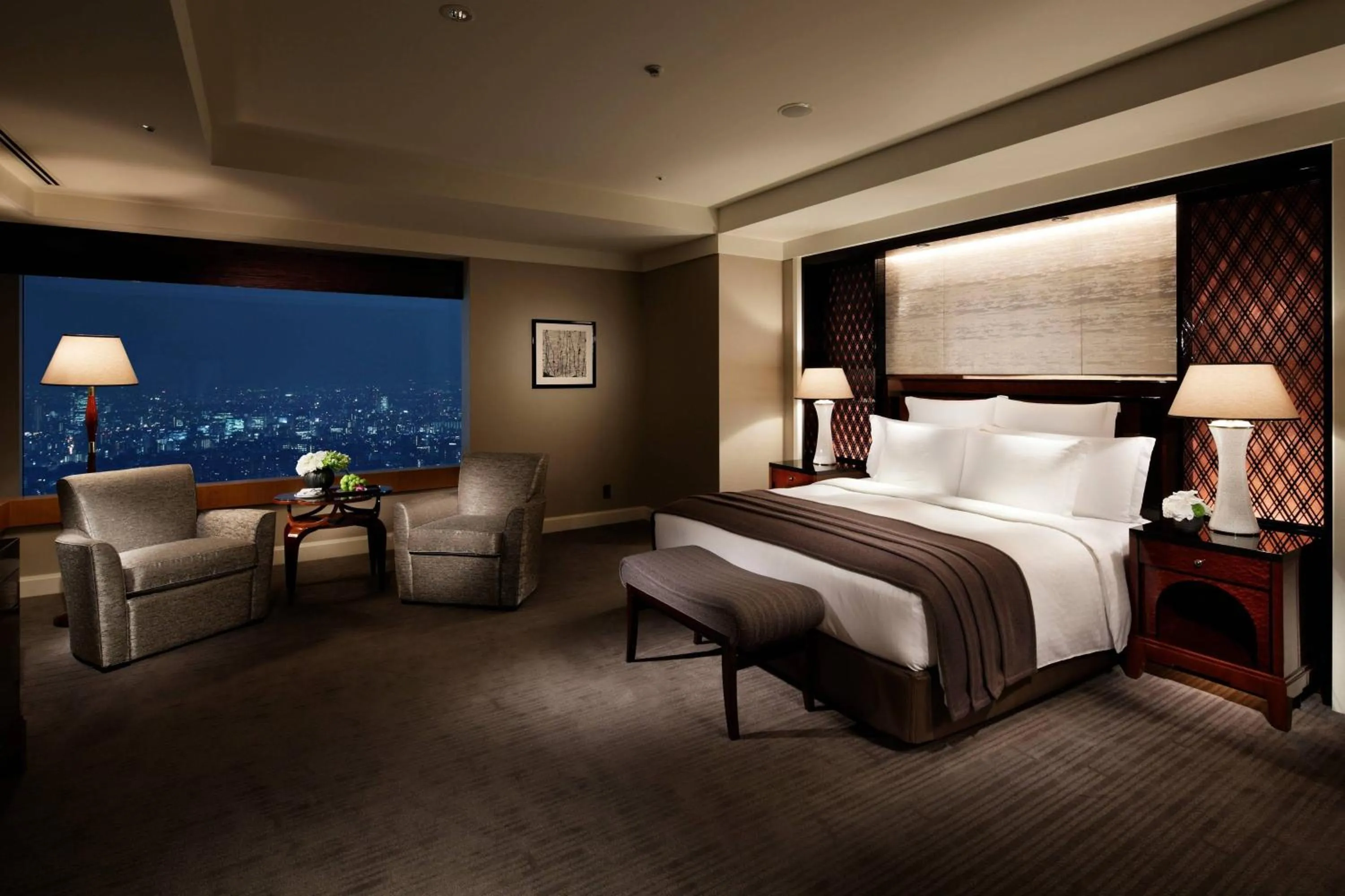 Photo of the whole room, Bed in The Ritz-Carlton, Tokyo