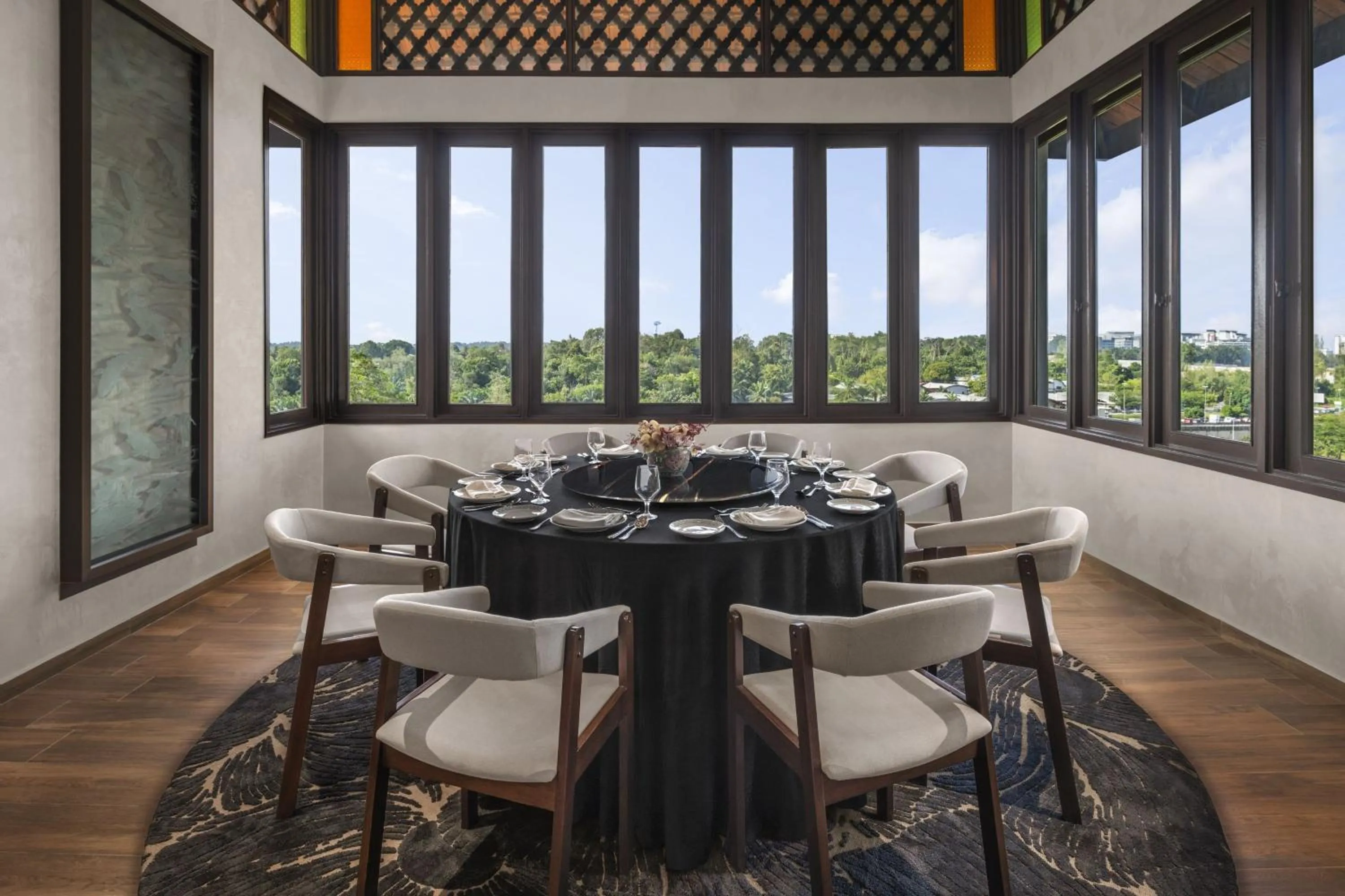 Restaurant/places to eat in Palm Garden Hotel, Putrajaya, a Tribute Portfolio Hotel