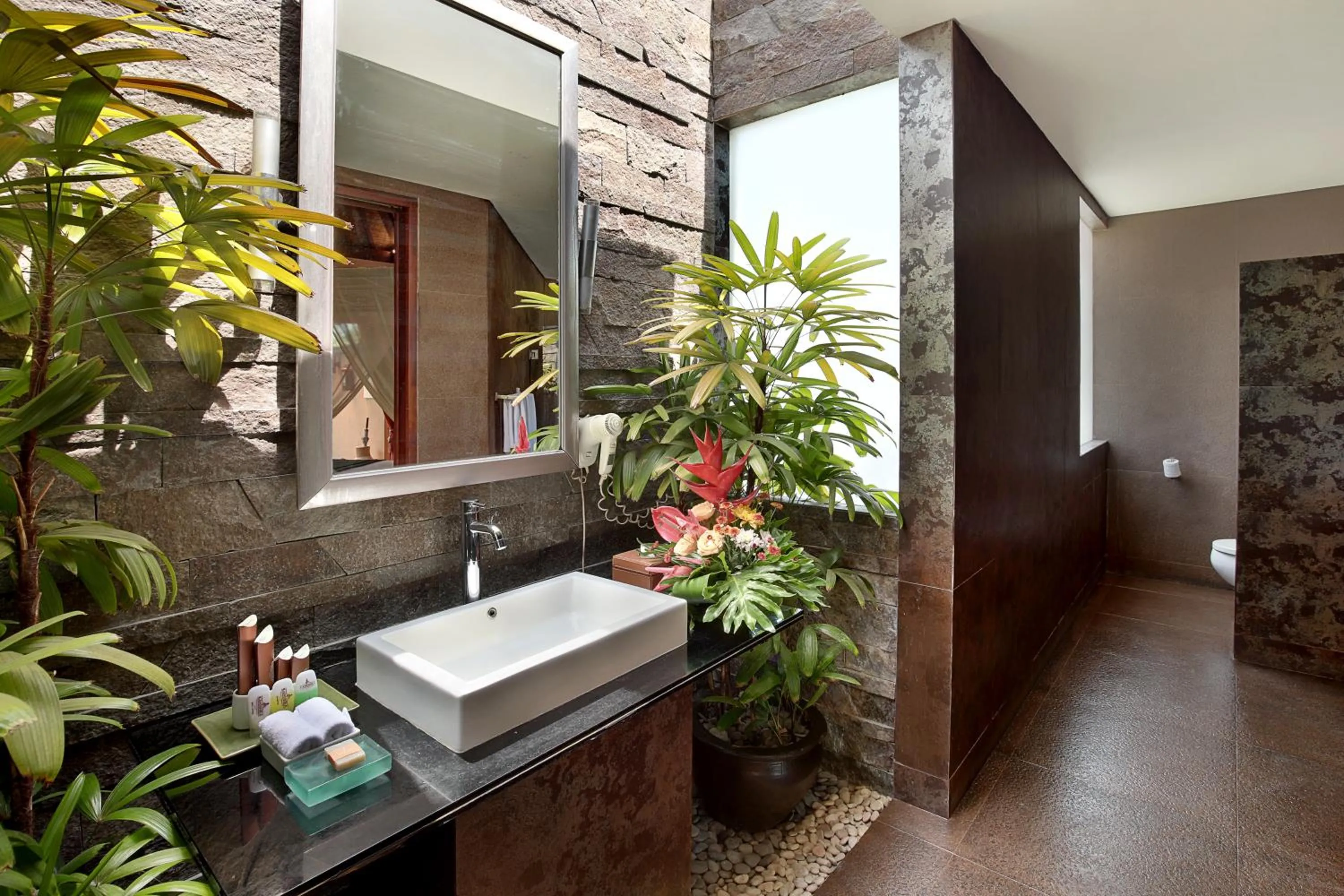 Bathroom in Kanishka Villas
