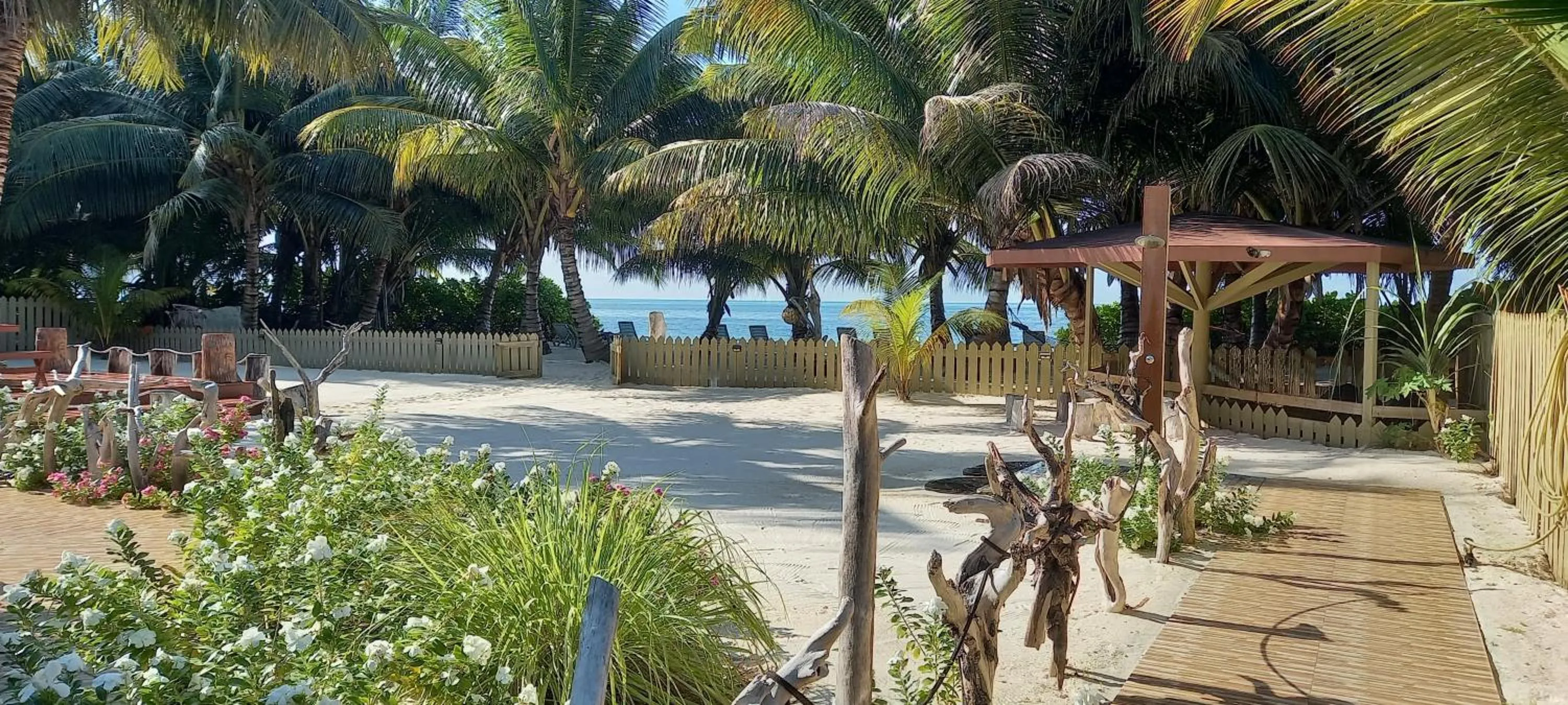 Spring in Seashell Beach Villa