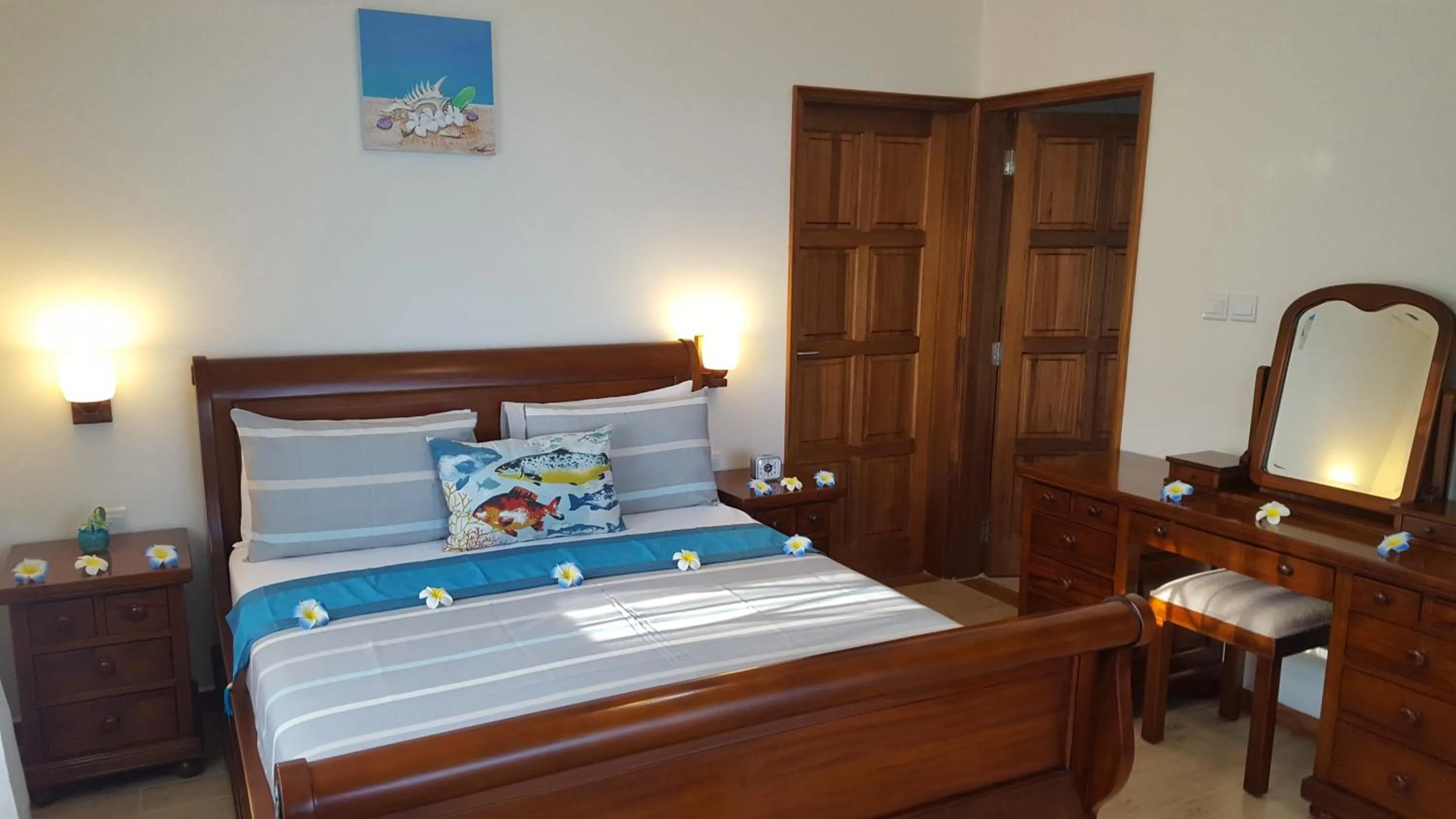 Bed in Seashell Beach Villa