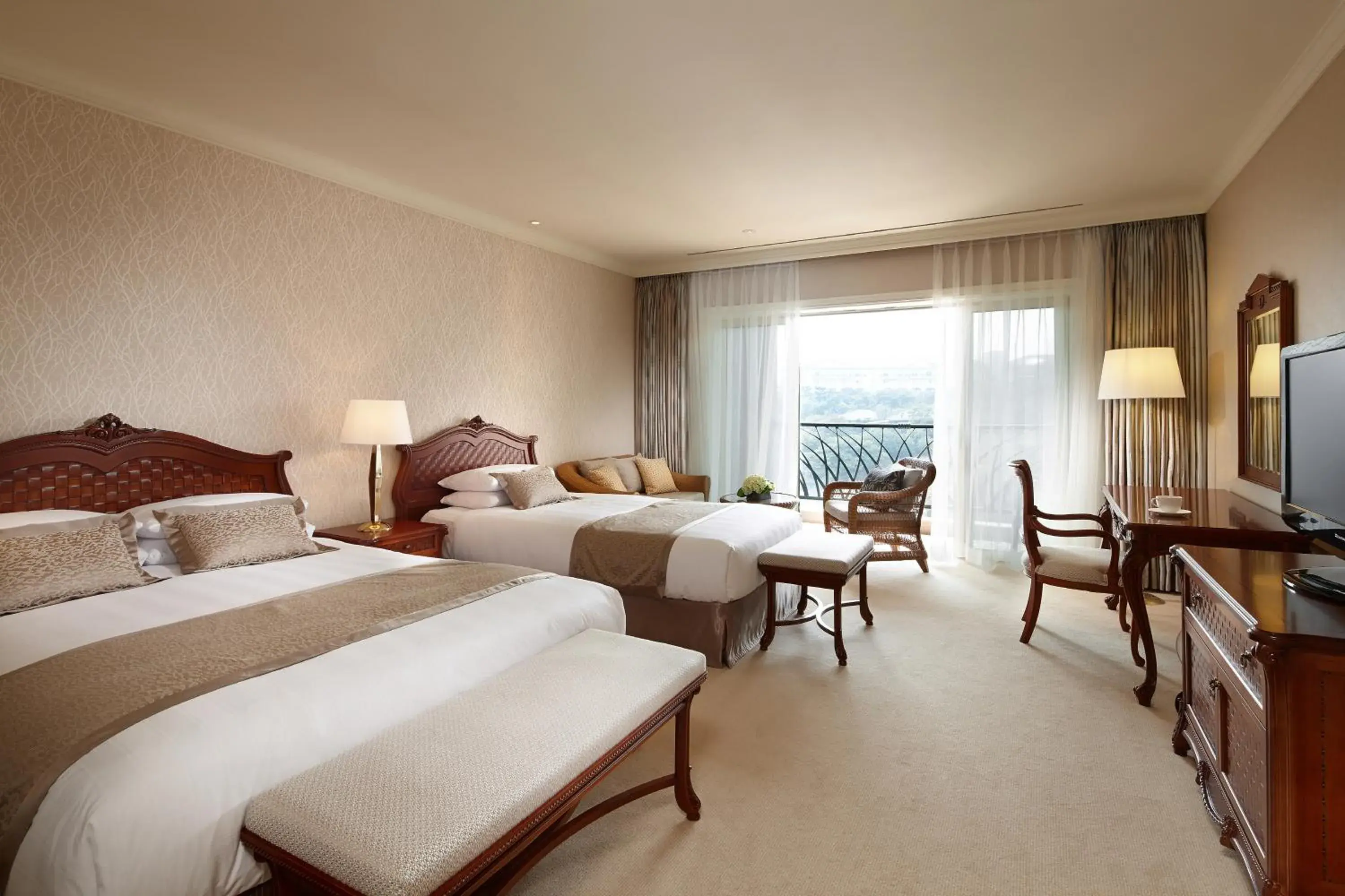 Premier Garden Family Twin Room in Lotte Hotel Jeju Premier Garden Family Twin Room in Lotte Hotel Jeju